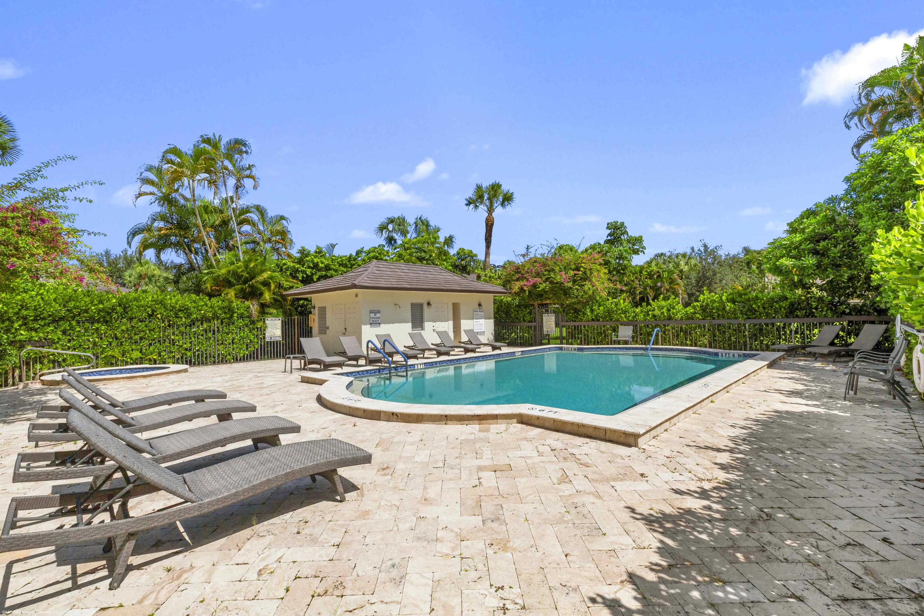 13334 Polo Club #228, Wellington FL 33414