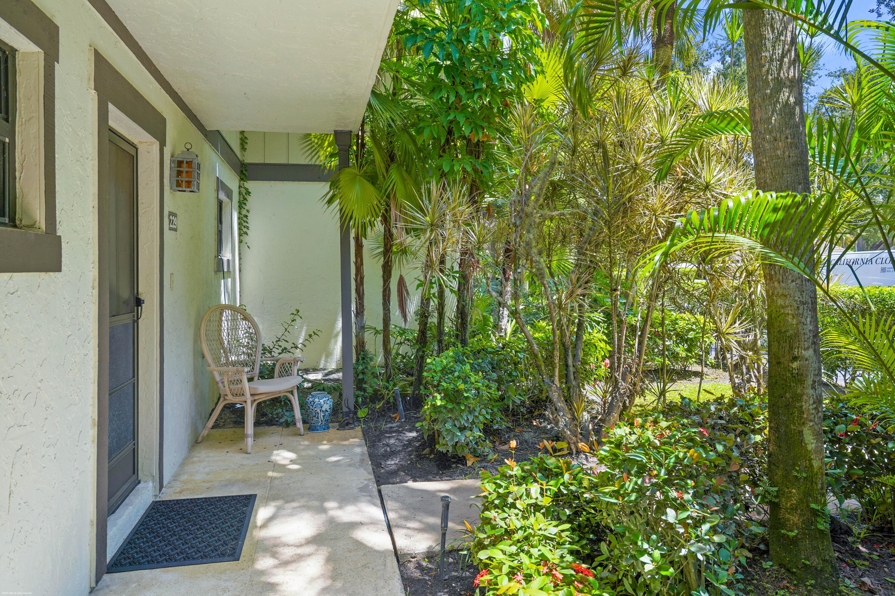 13334 Polo Club #228, Wellington FL 33414
