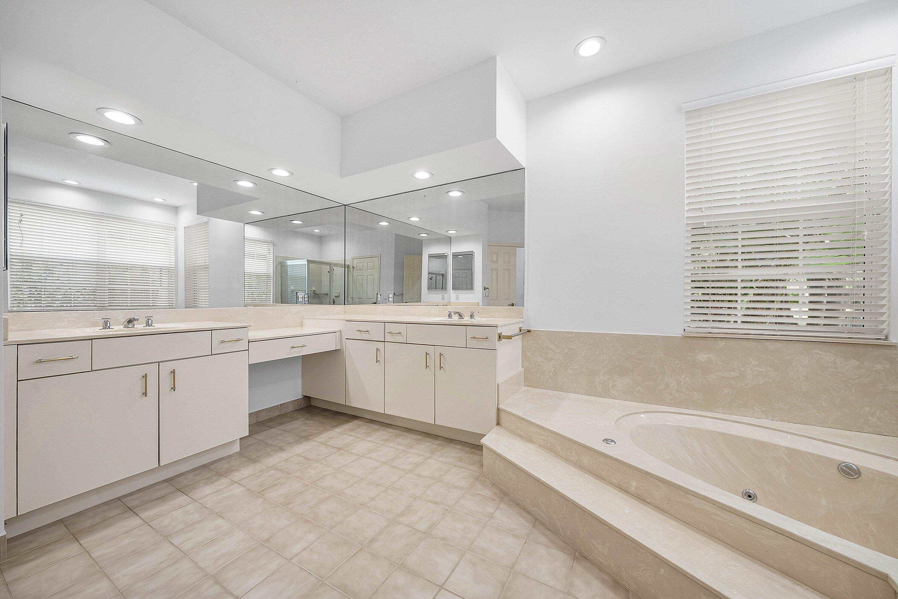 6026 NW 30TH, Boca Raton FL 33496