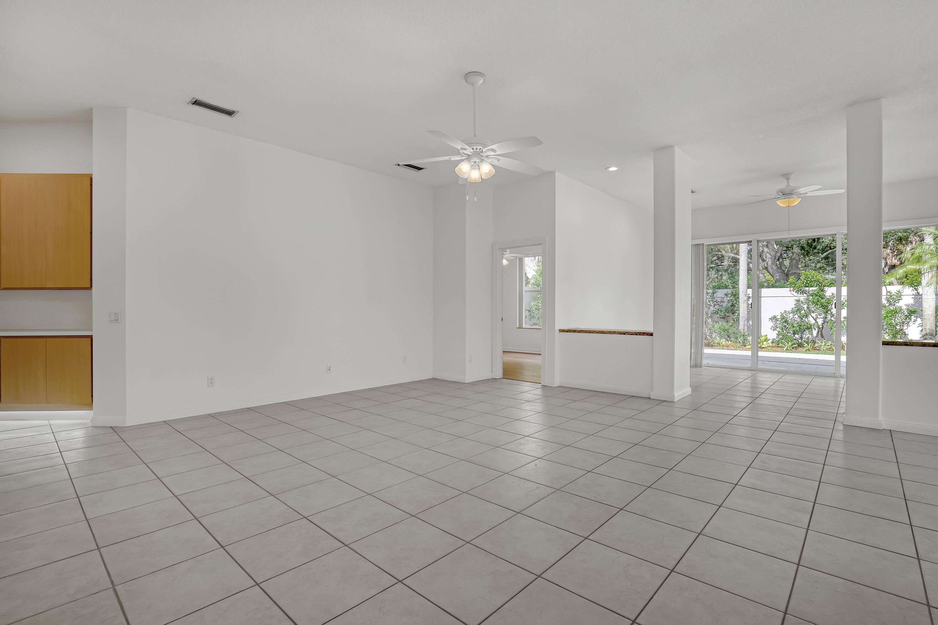 204 S HAMPTON, Jupiter FL 33458