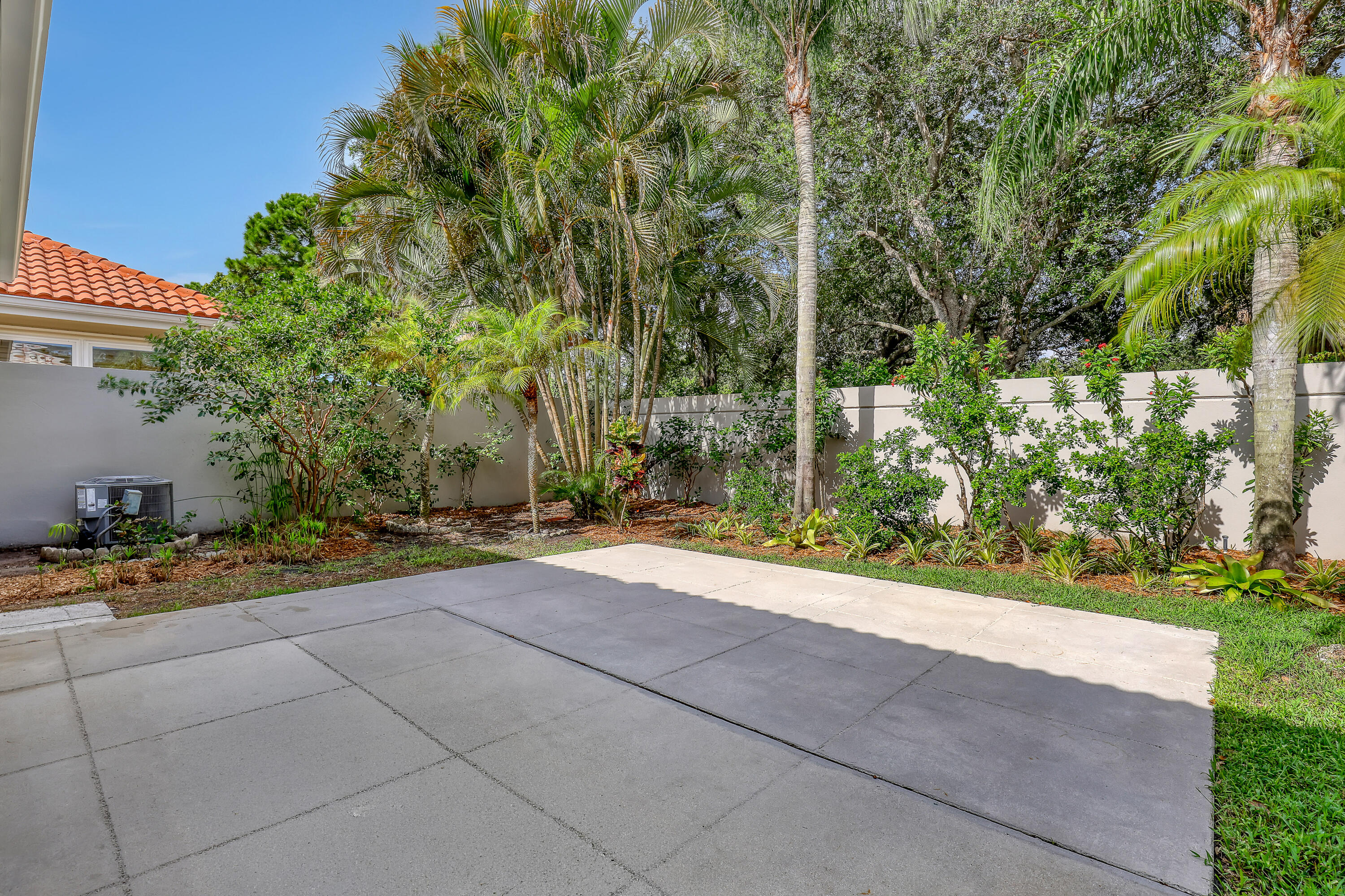 204 S HAMPTON, Jupiter FL 33458