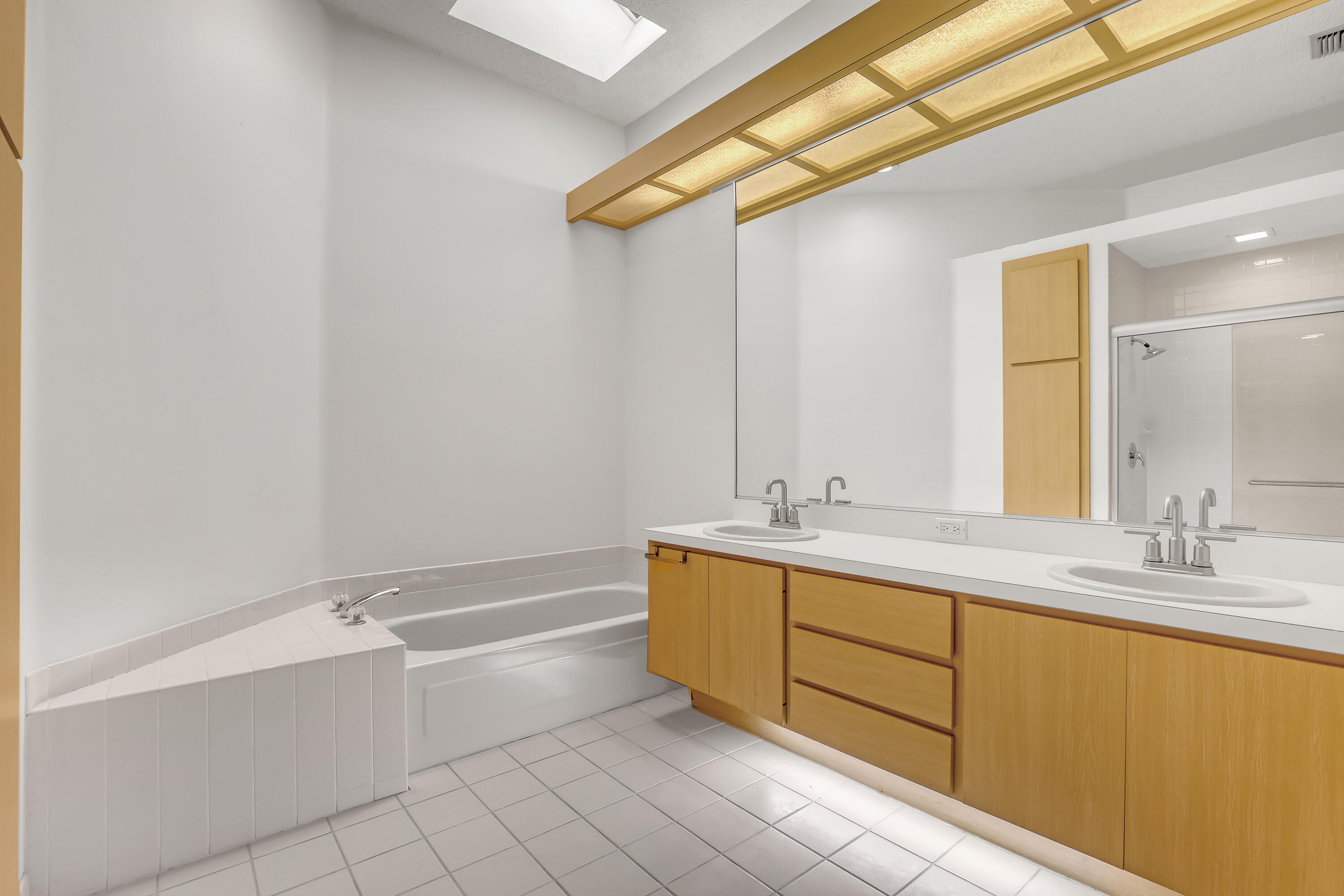 204 S HAMPTON, Jupiter FL 33458