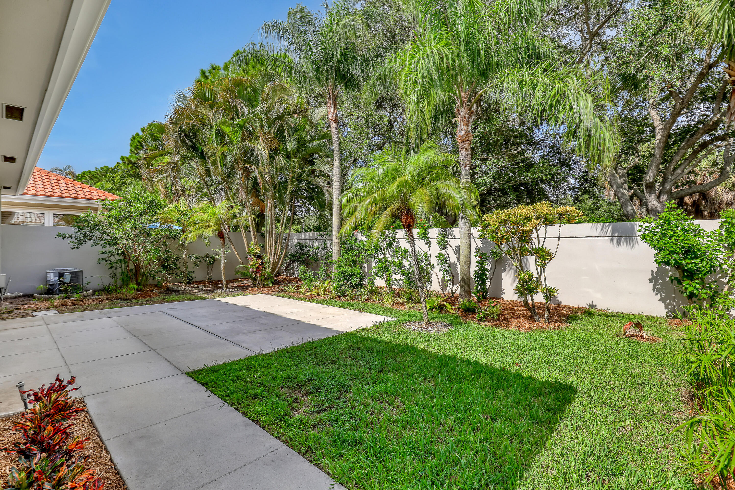 204 S HAMPTON, Jupiter FL 33458