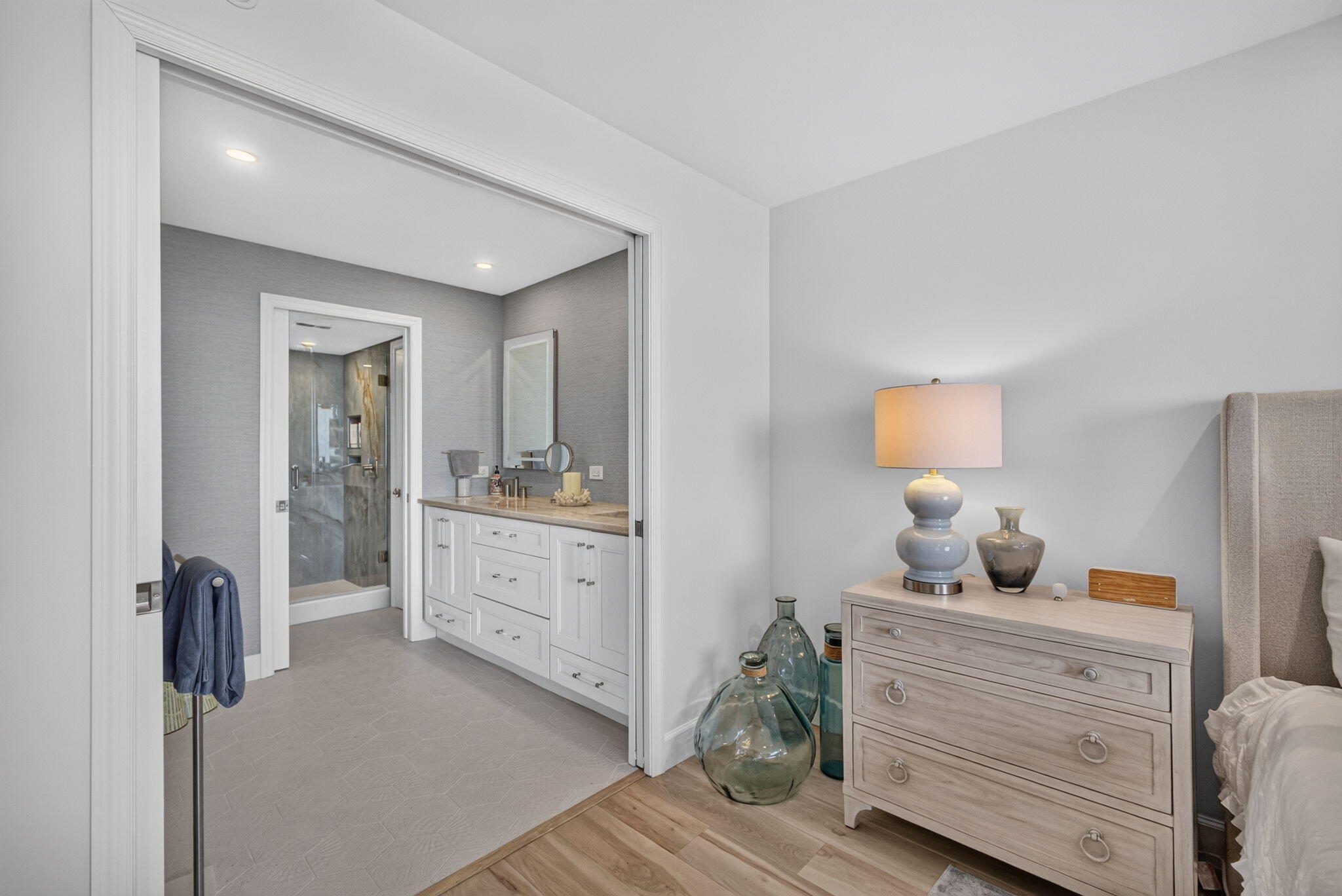 840 Ocean #1001, Juno Beach FL 33408