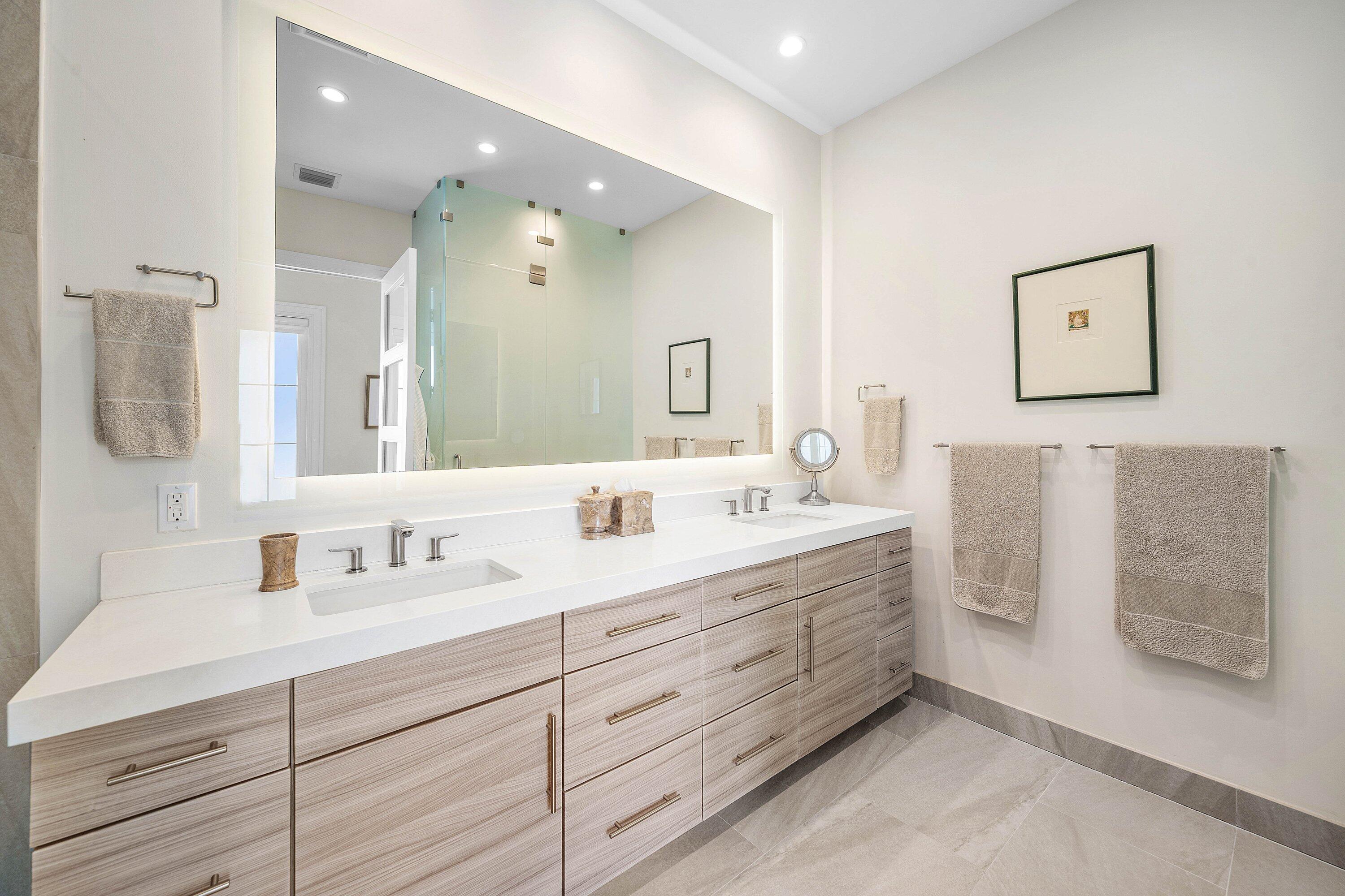 5 Adams, Ocean Ridge FL 33435