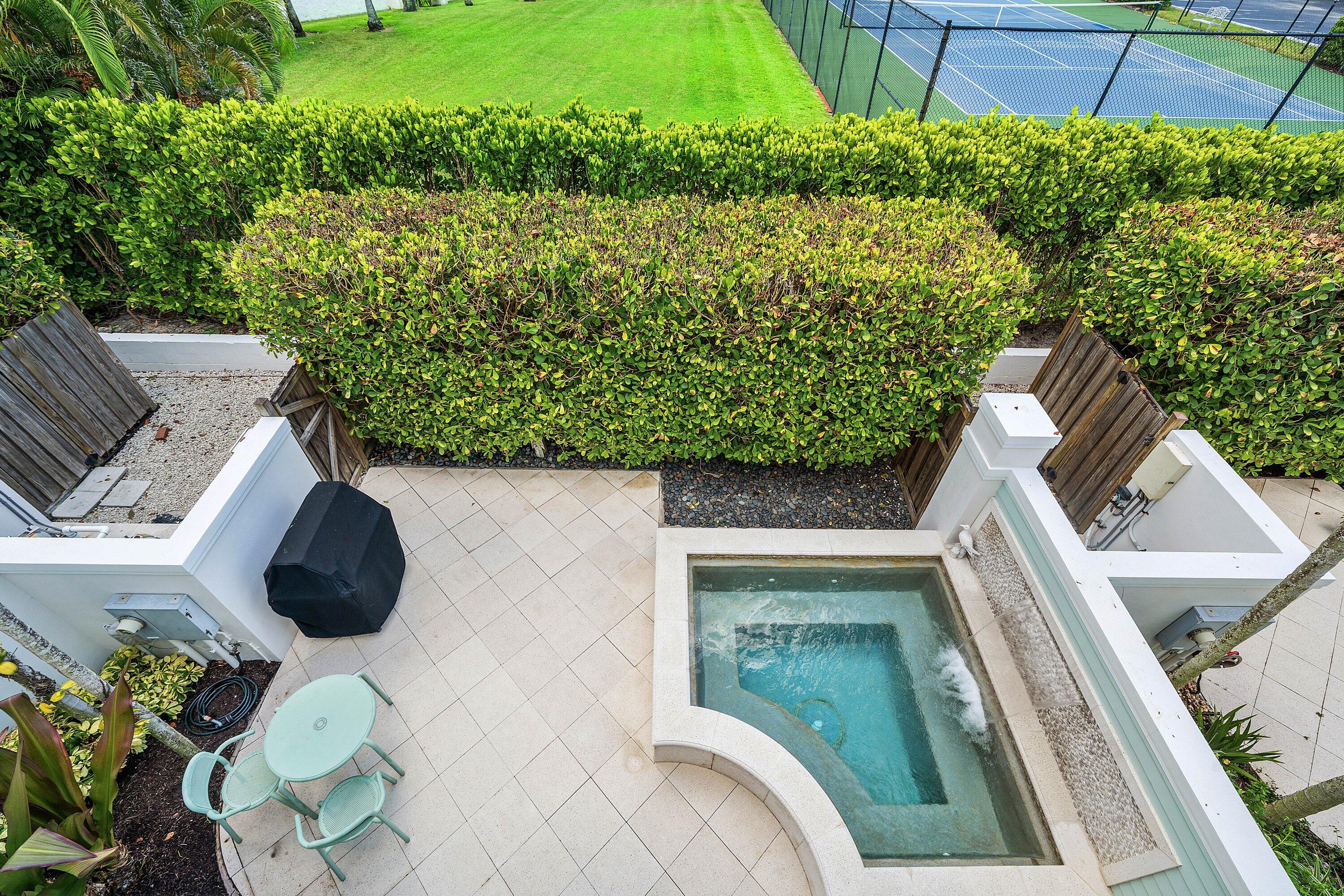5 Adams, Ocean Ridge FL 33435