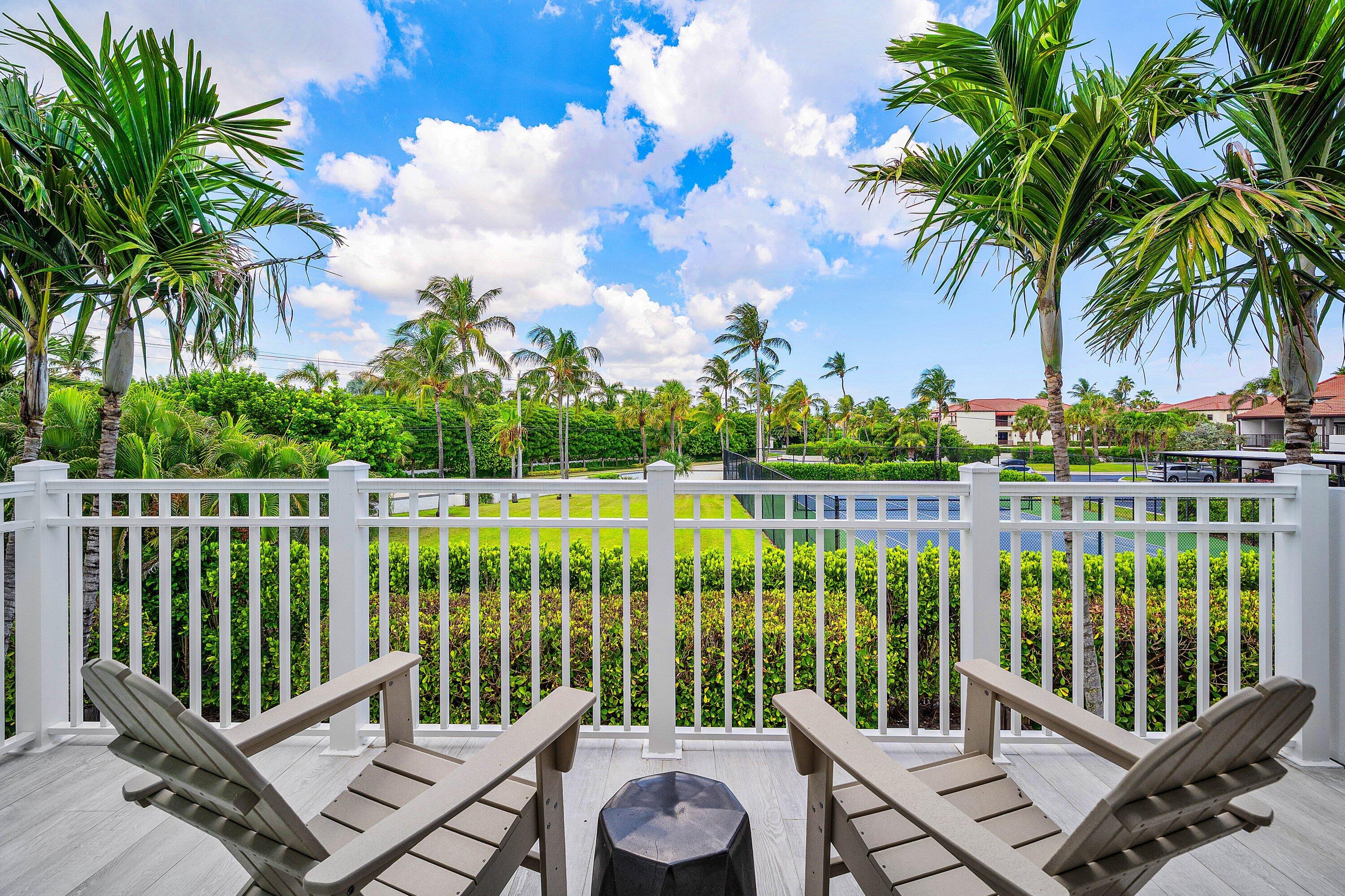 5 Adams, Ocean Ridge FL 33435