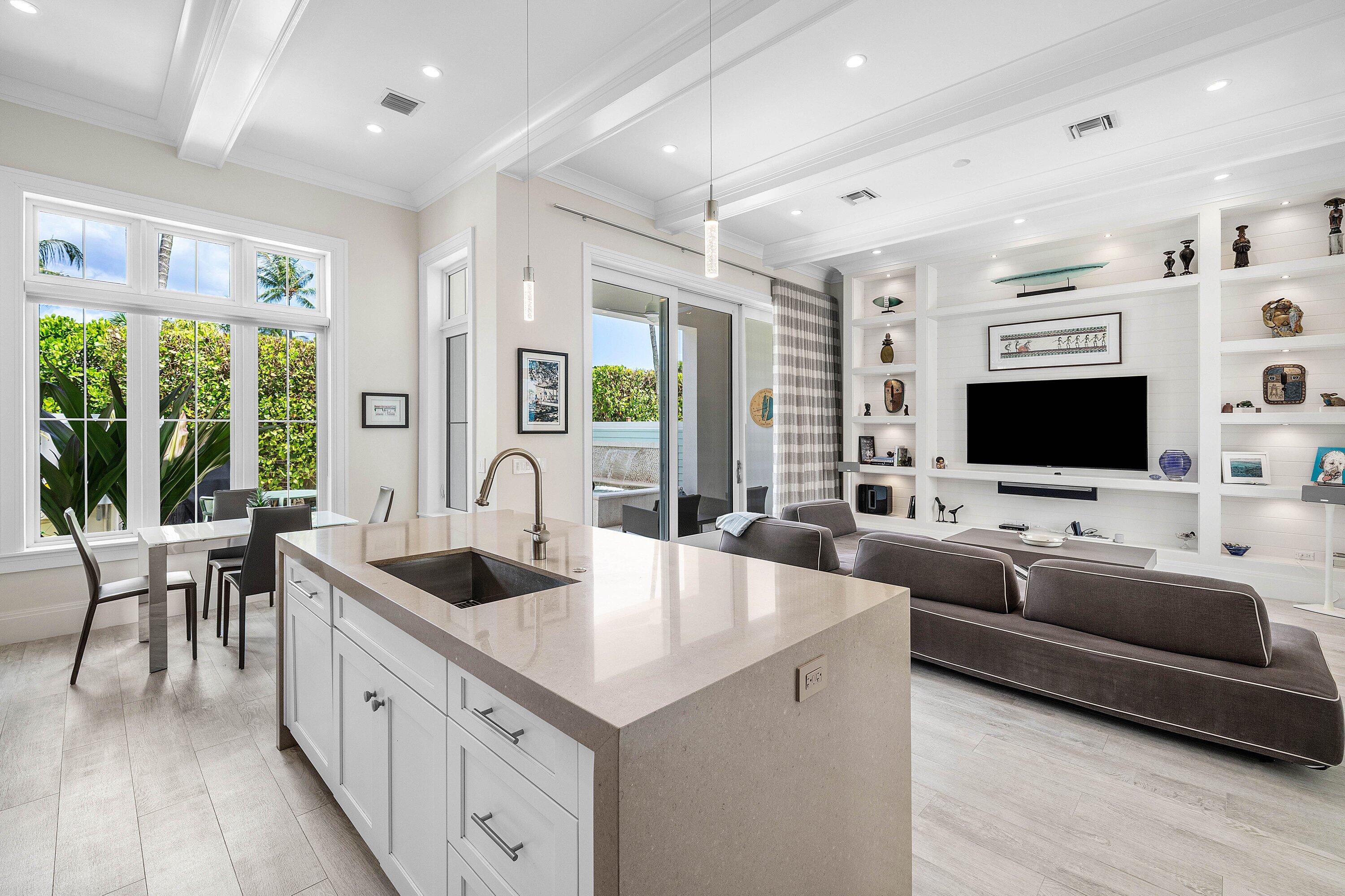 5 Adams, Ocean Ridge FL 33435