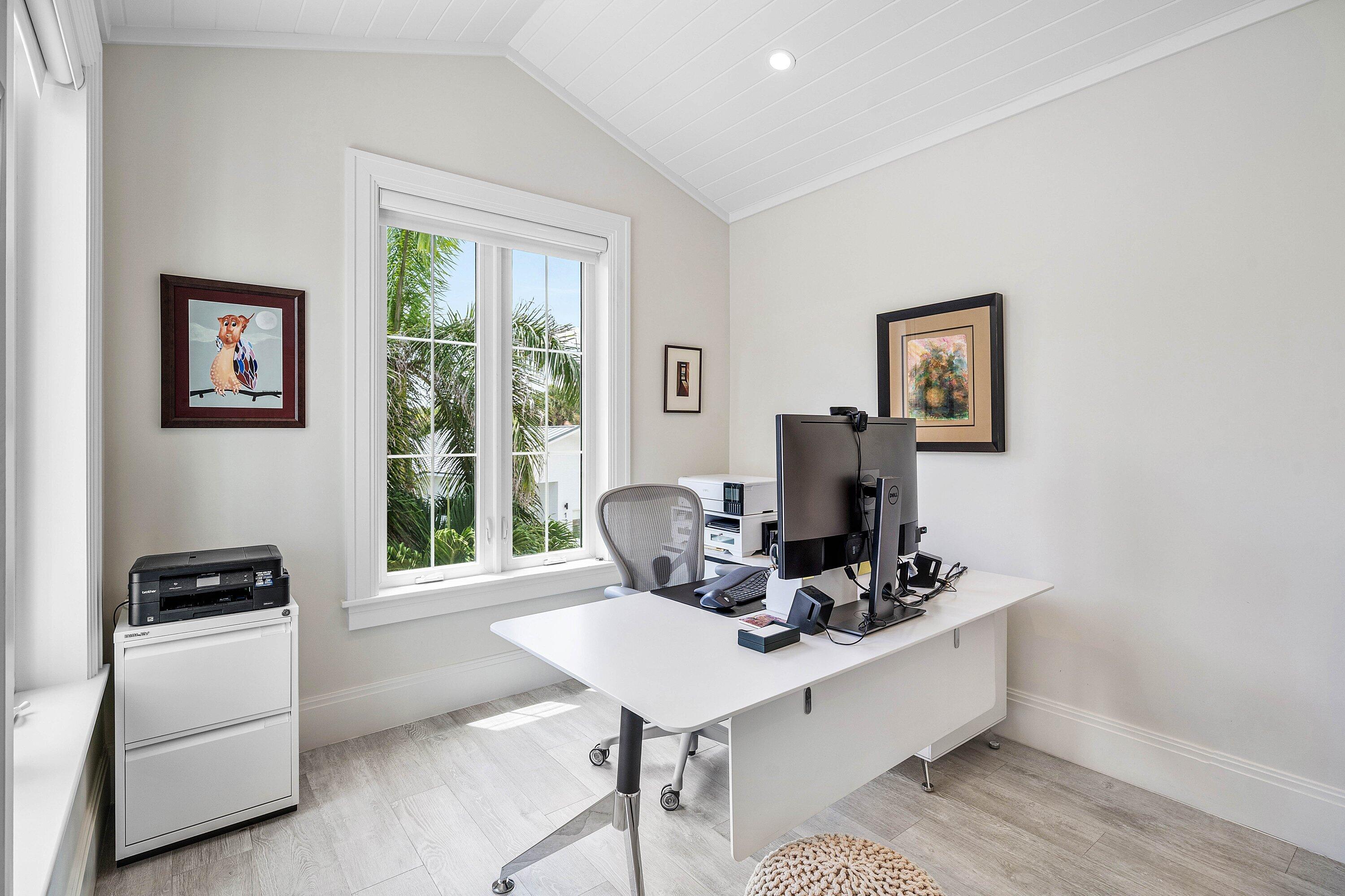 5 Adams, Ocean Ridge FL 33435