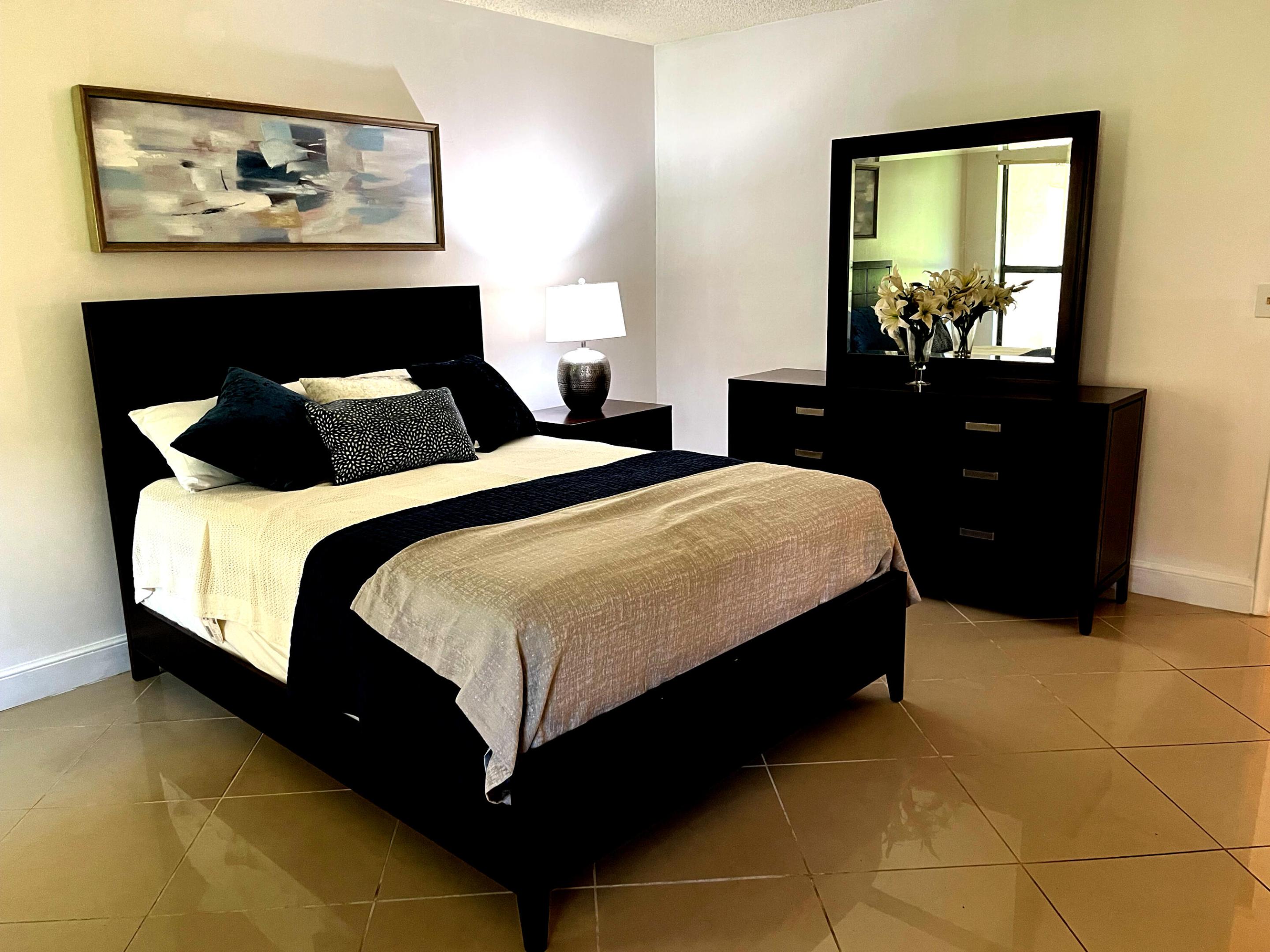 10335 GREENBRIAR, Boca Raton FL 33498