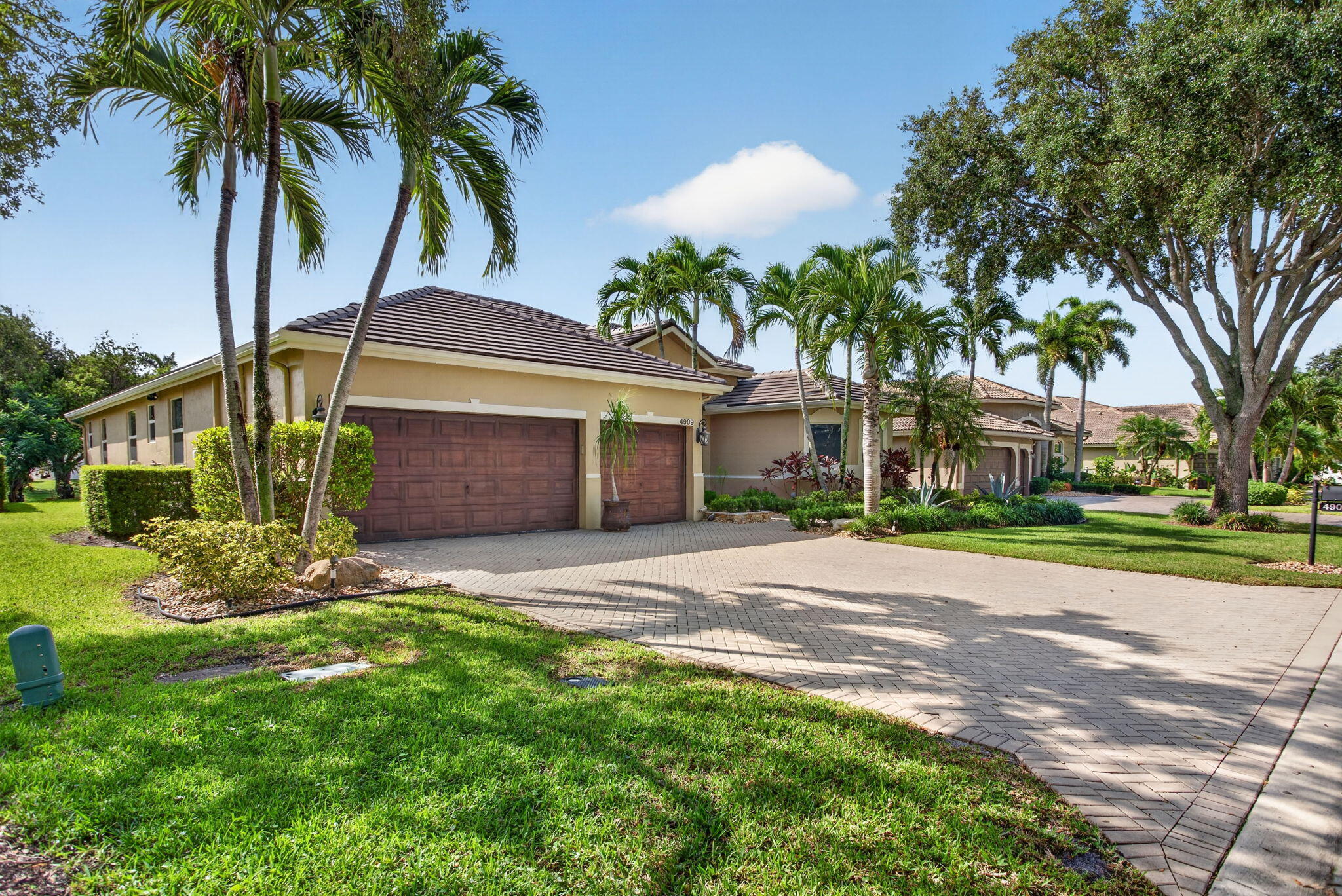 4909 NW 112th, Coral Springs FL 33076