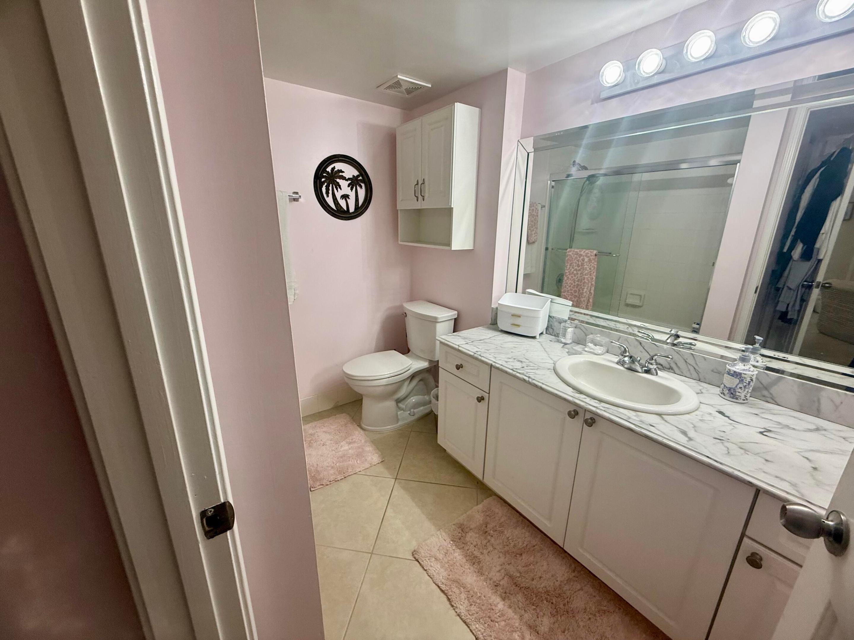 284 VILLAGE #9207, Tequesta FL 33469