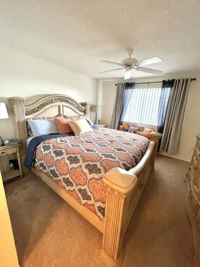 300 CRESTWOOD #309, Royal Palm Beach FL 33411