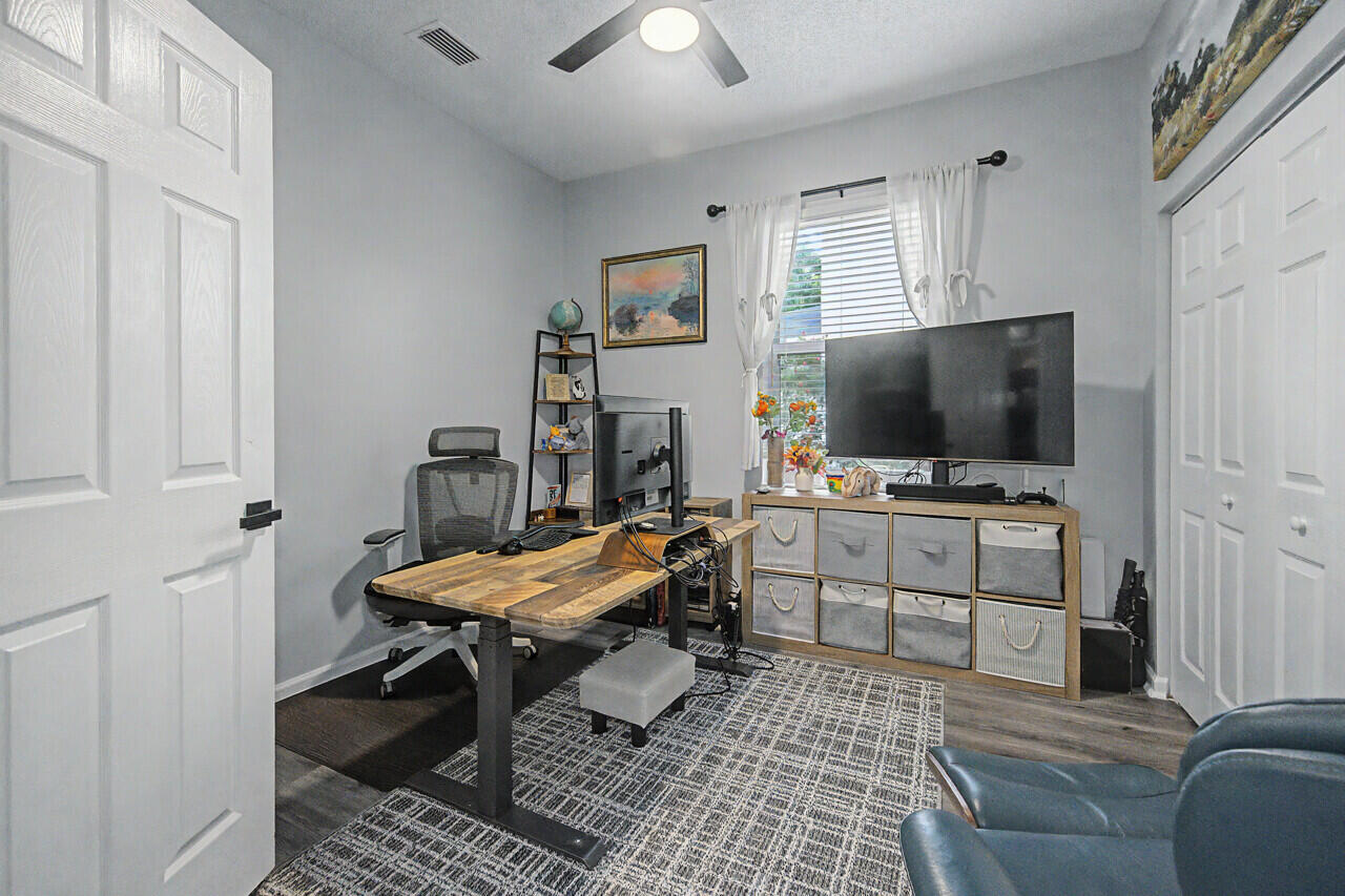 6817 NW 32ND, Margate FL 33063