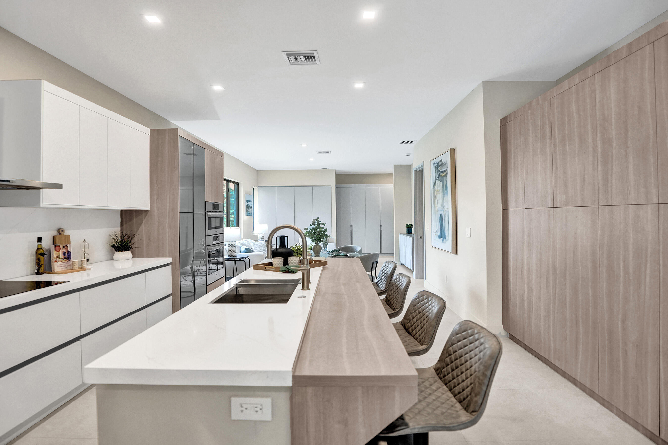1140 SE 6TH, Fort Lauderdale FL 33316