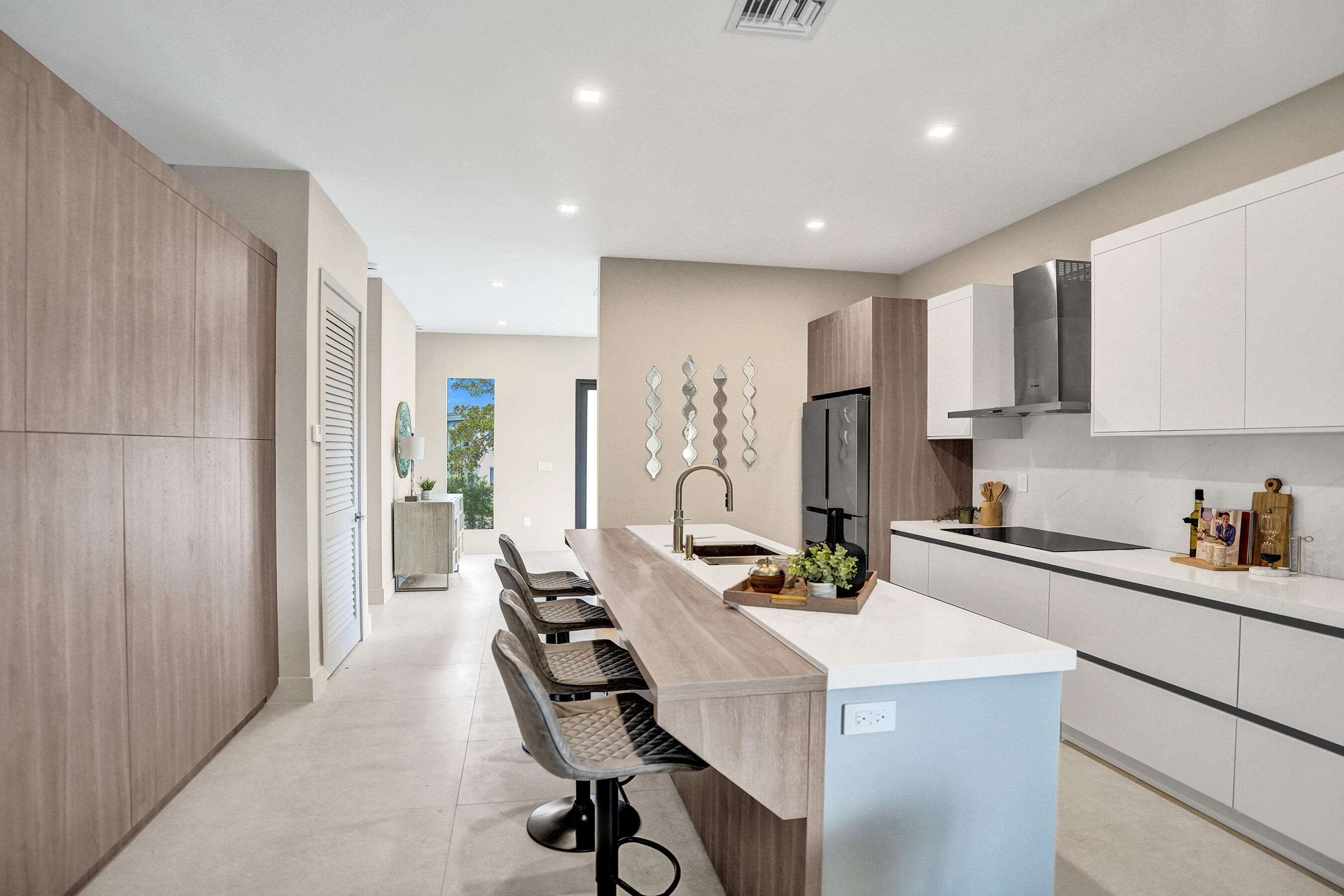 1140 SE 6TH, Fort Lauderdale FL 33316
