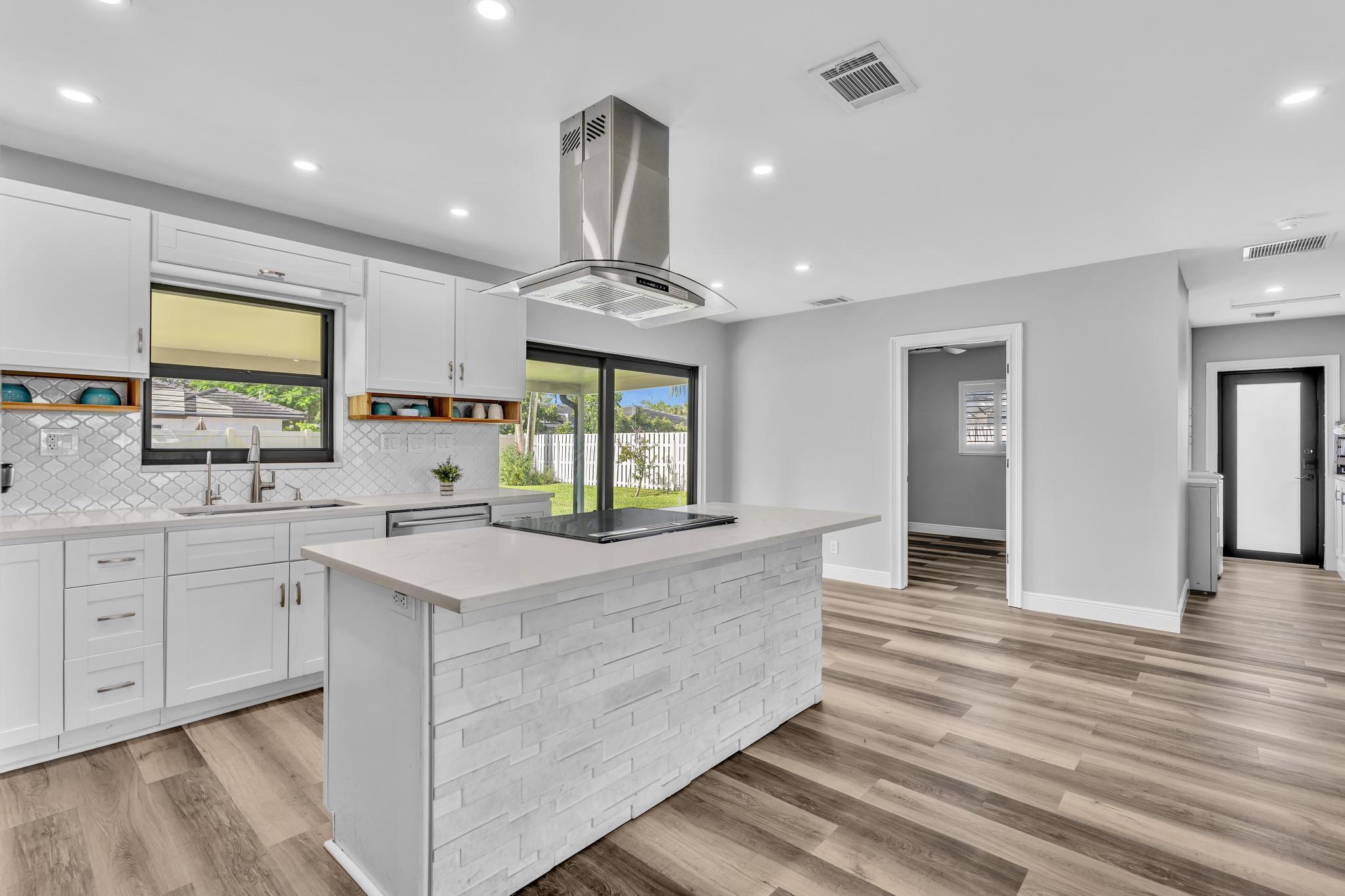 2056 PARK, Boca Raton FL 33486