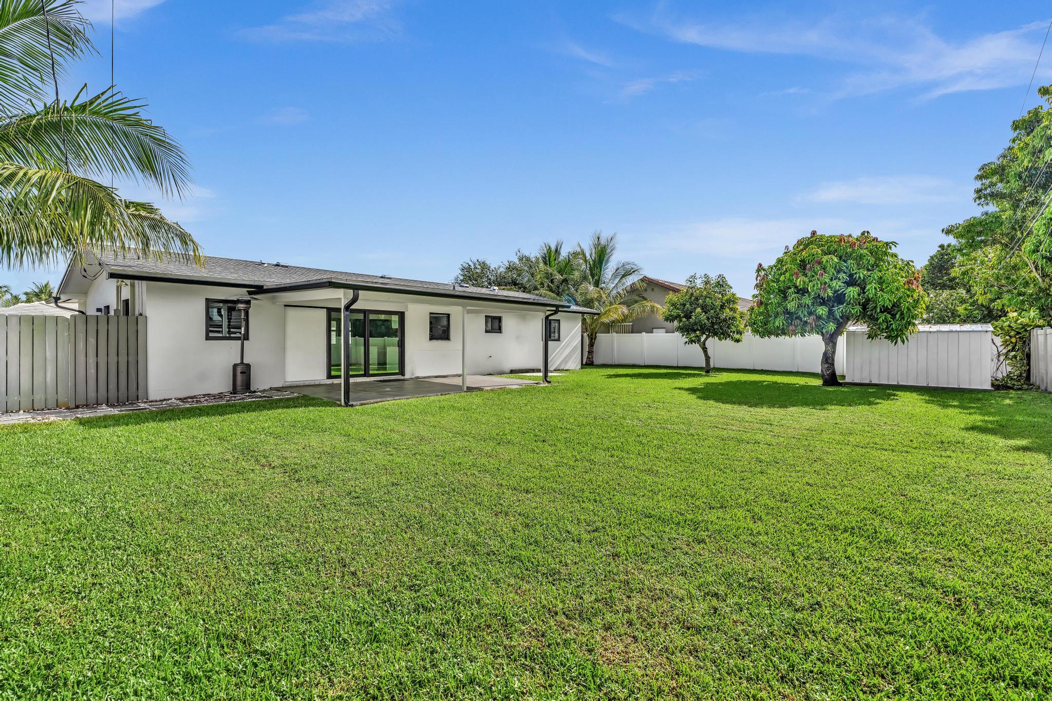 2056 PARK, Boca Raton FL 33486