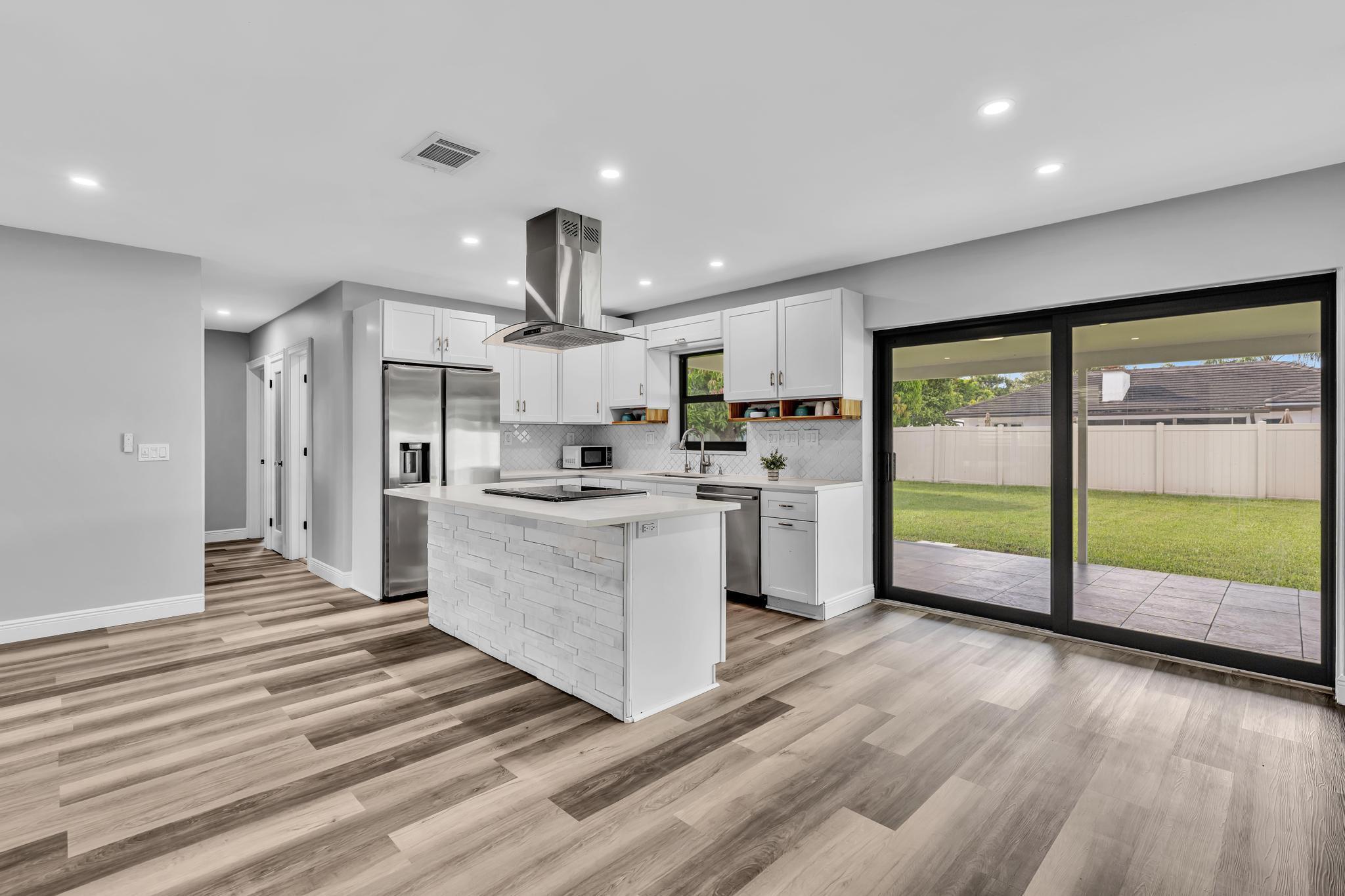 2056 PARK, Boca Raton FL 33486
