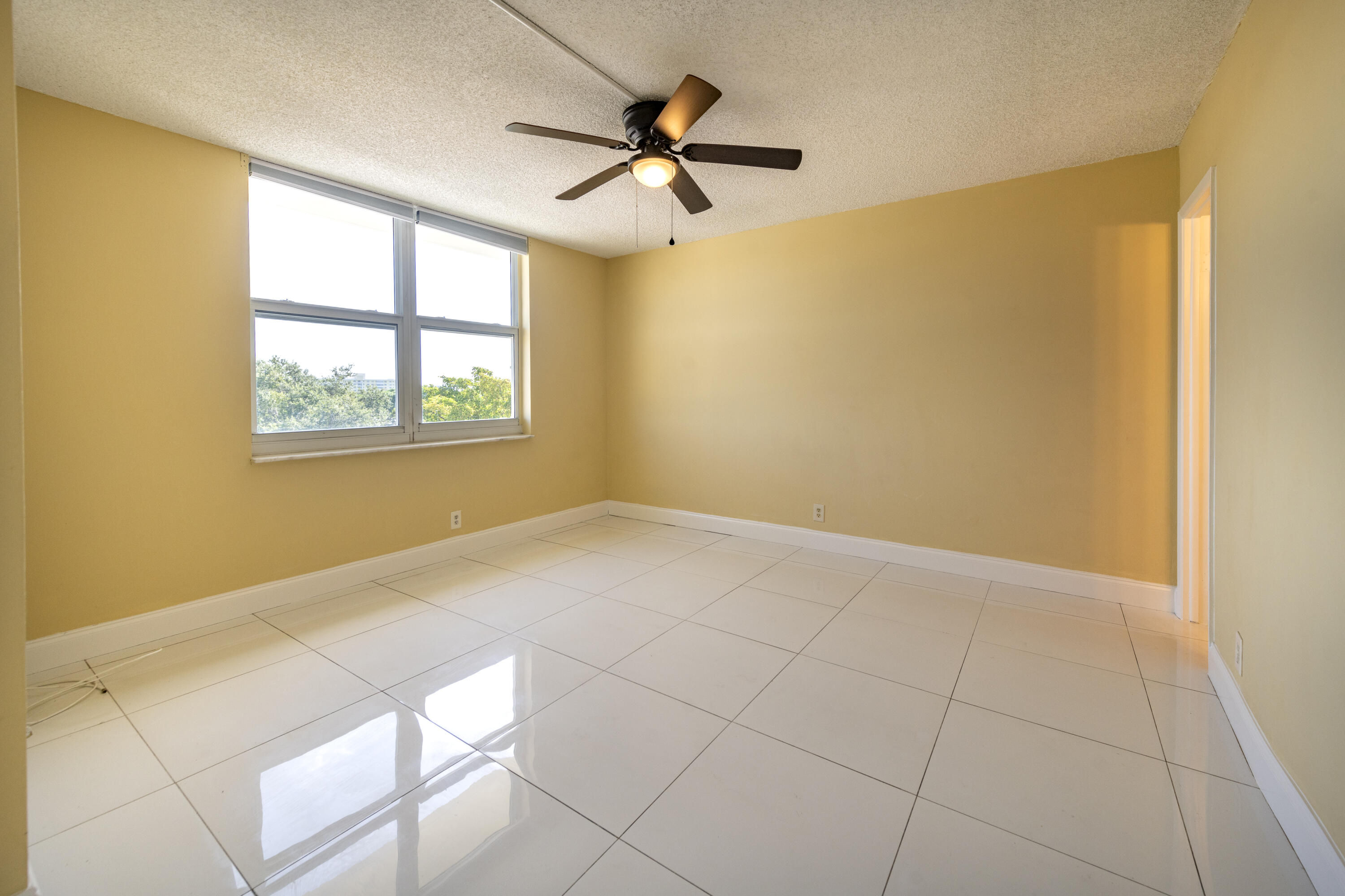 4501 NE 21ST #412, Fort Lauderdale FL 33308