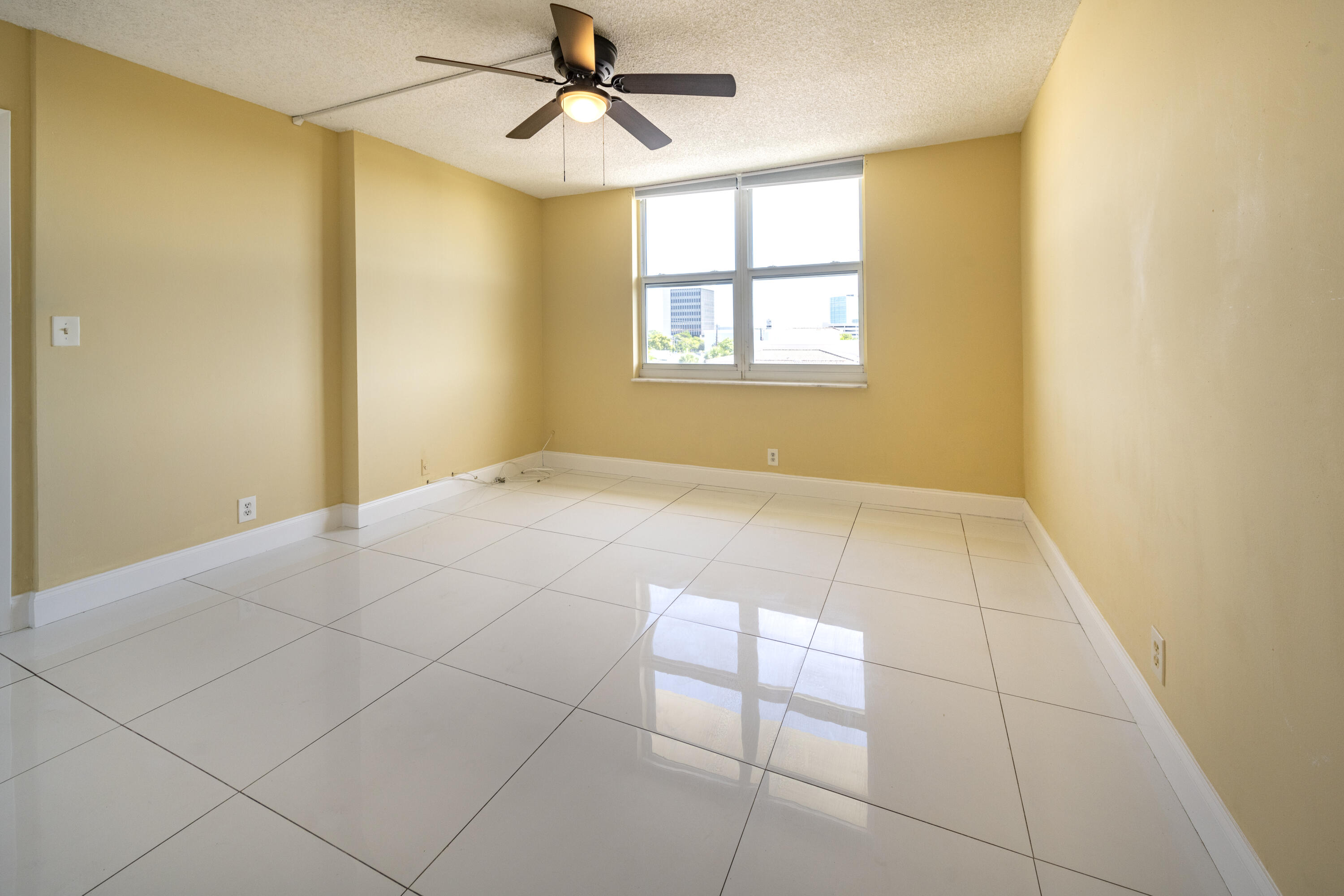4501 NE 21ST #412, Fort Lauderdale FL 33308