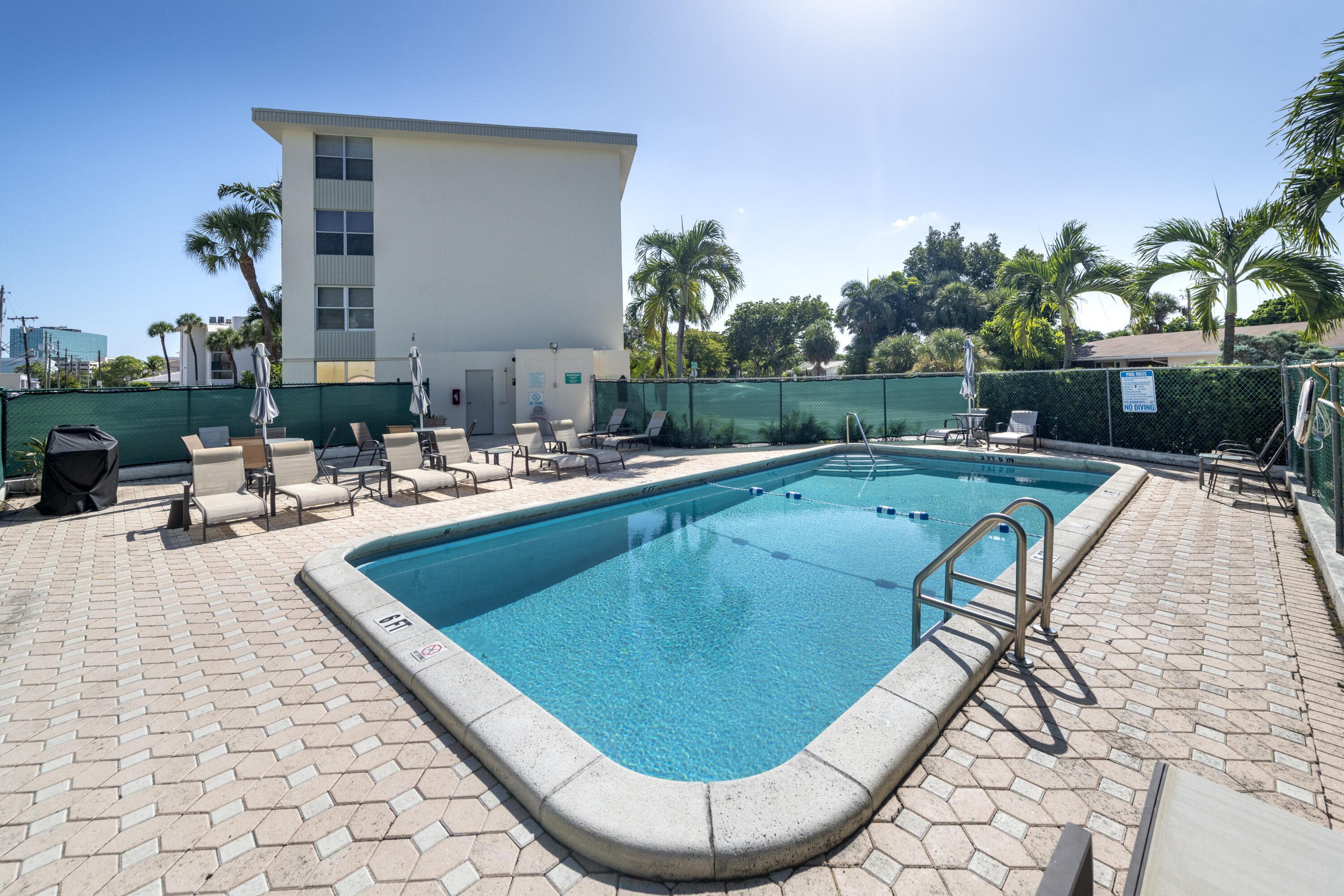 4501 NE 21ST #412, Fort Lauderdale FL 33308