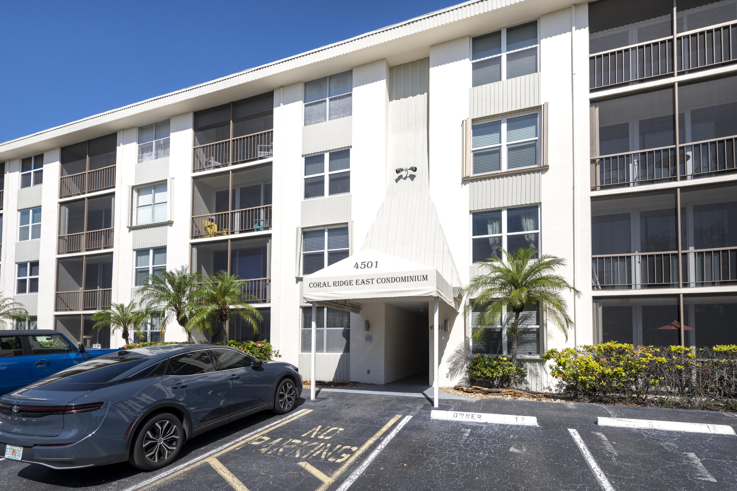 4501 NE 21ST #412, Fort Lauderdale FL 33308