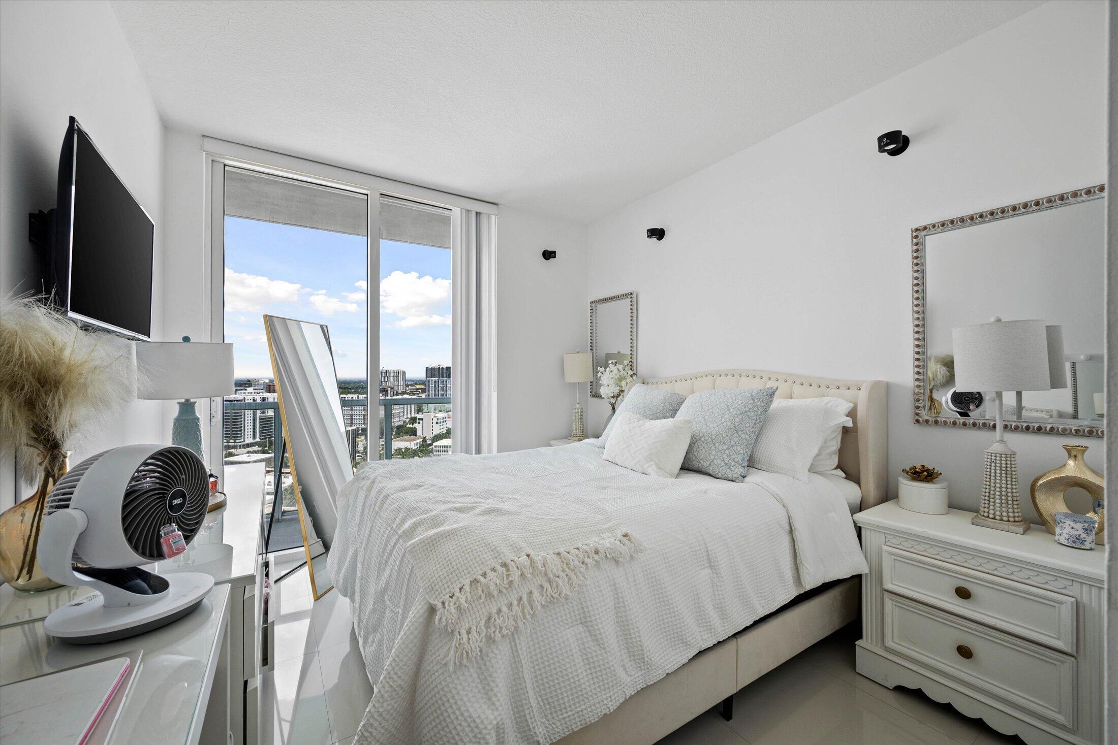 1900 N Bayshore #2312, Miami FL 33132