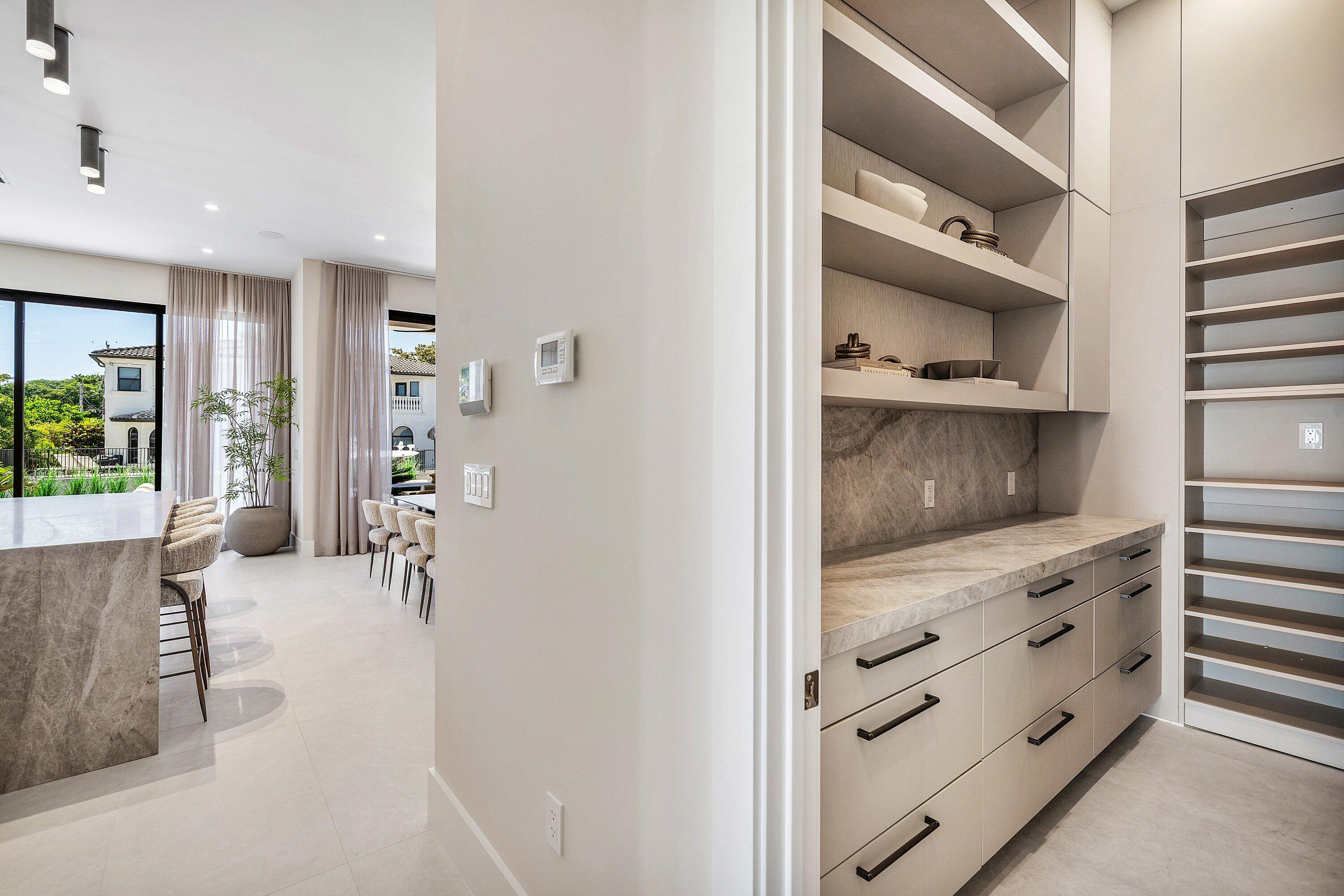 748 NE 72nd, Boca Raton FL 33487