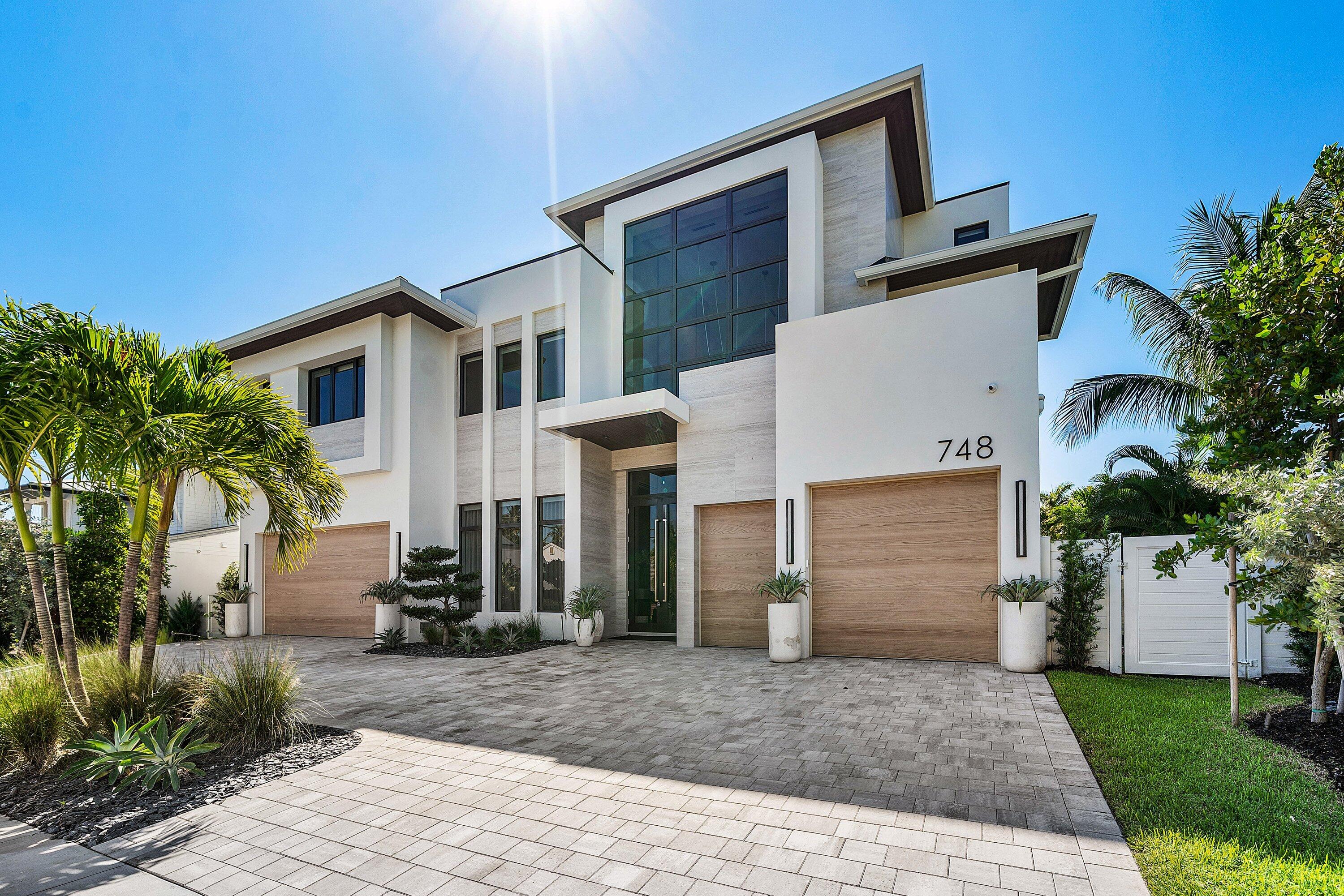 748 NE 72nd, Boca Raton FL 33487