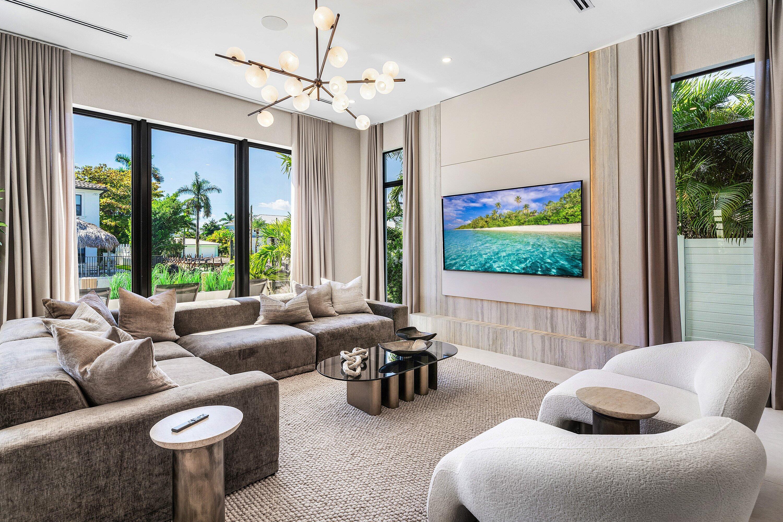 748 NE 72nd, Boca Raton FL 33487
