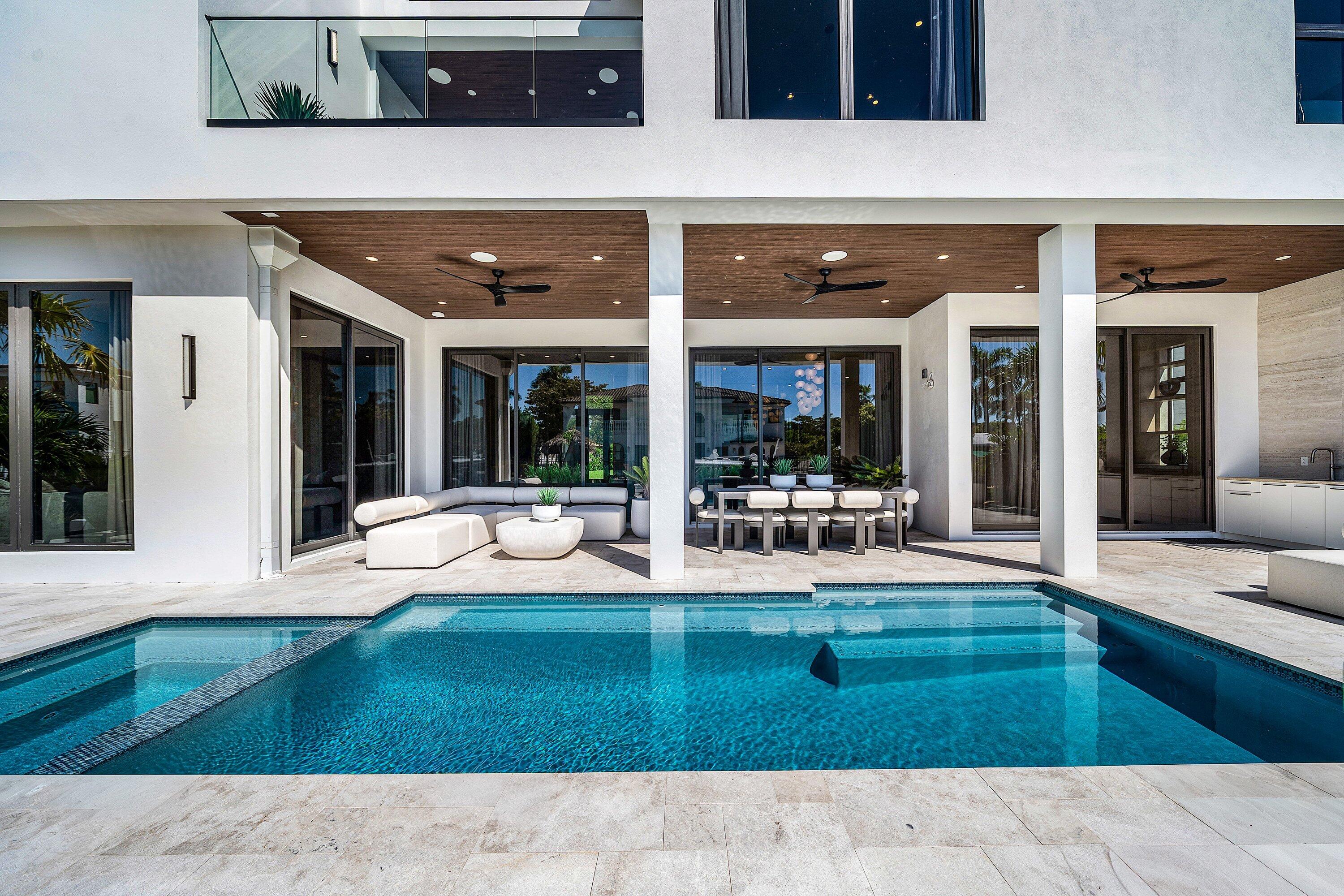 748 NE 72nd, Boca Raton FL 33487
