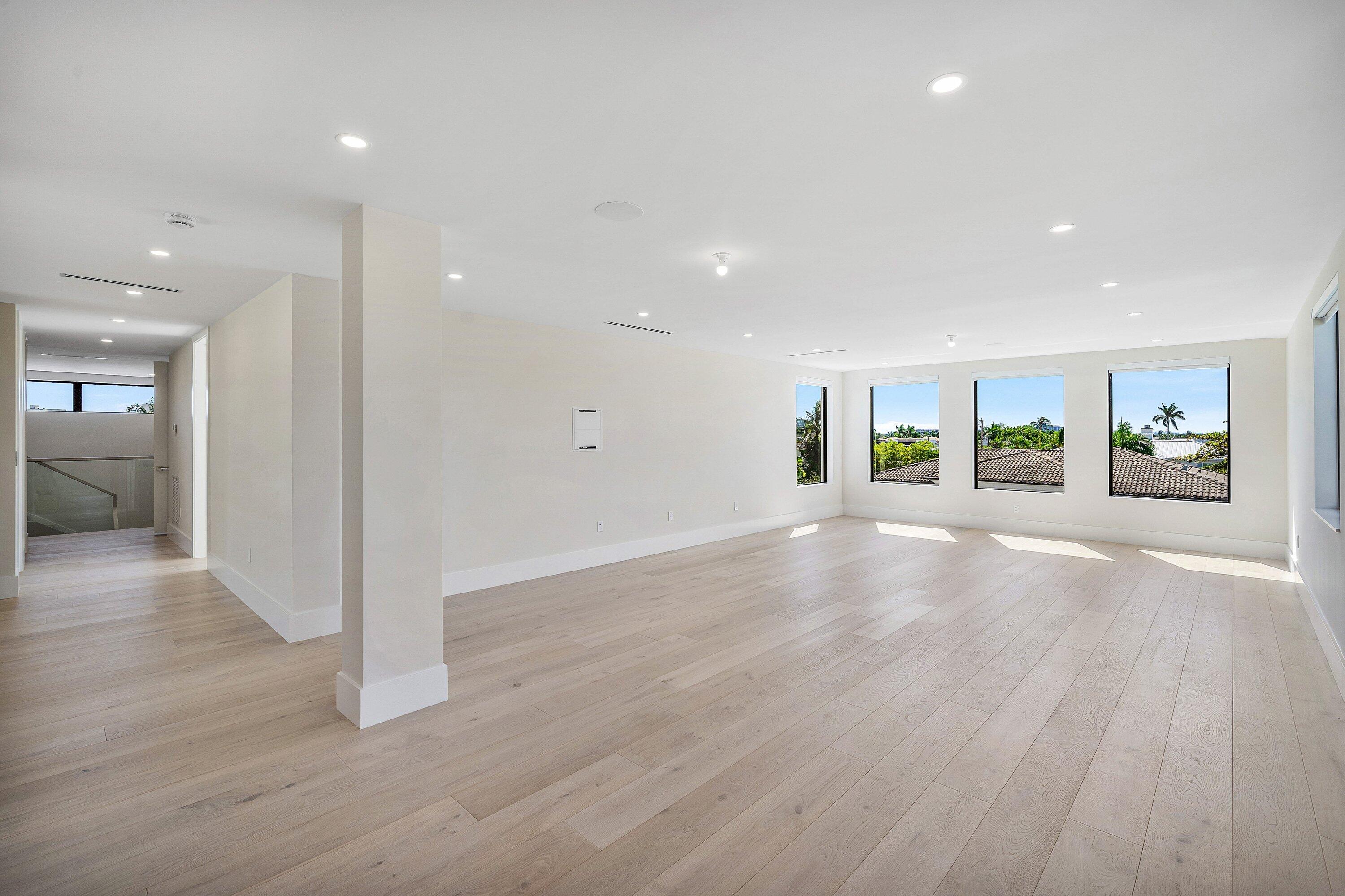 748 NE 72nd, Boca Raton FL 33487