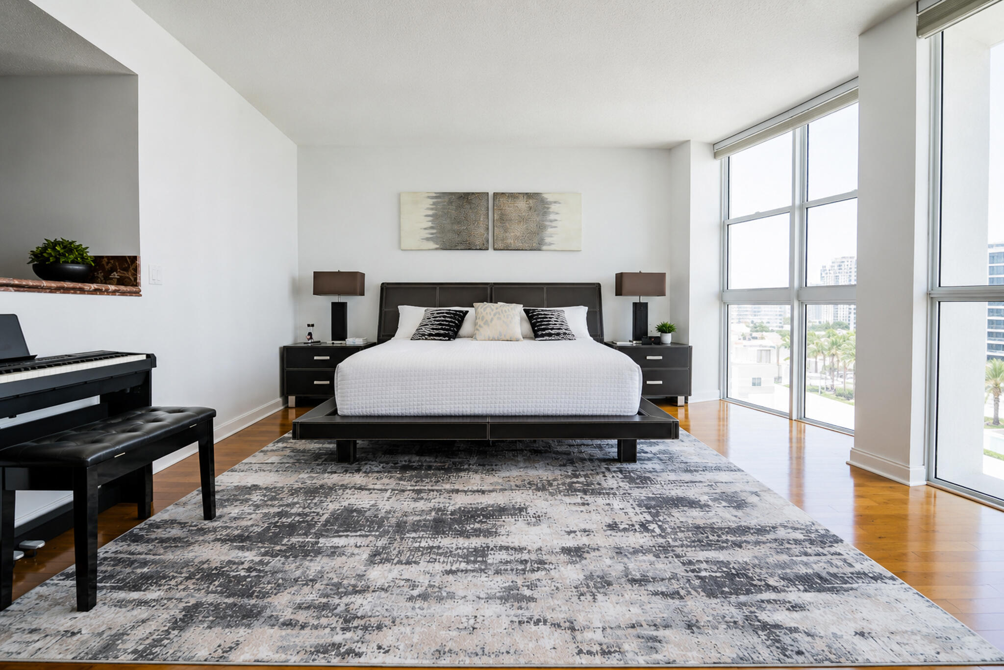 111 SE 8th #1402, Fort Lauderdale FL 33301