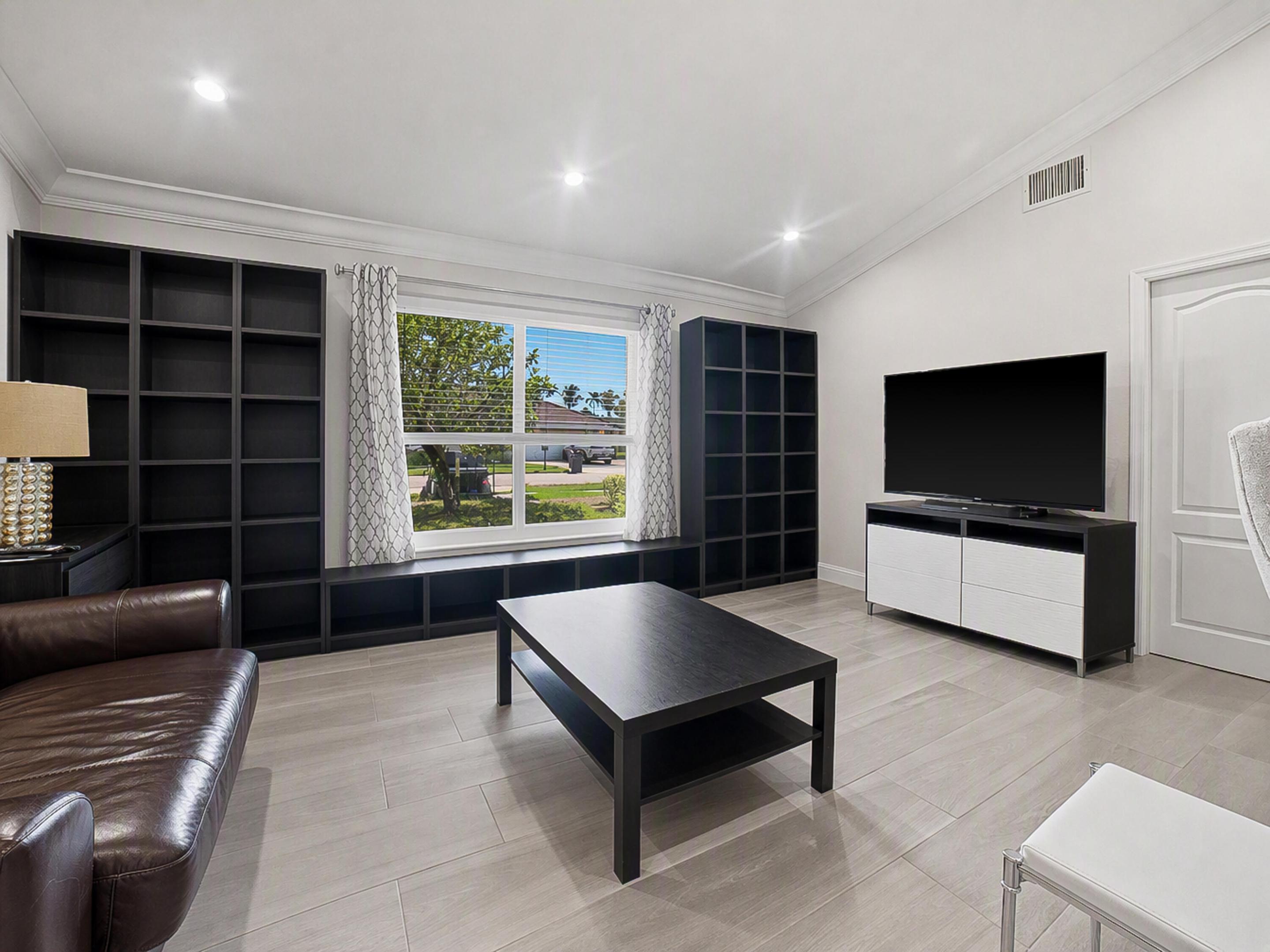 11170 Boca Woods, Boca Raton FL 33428