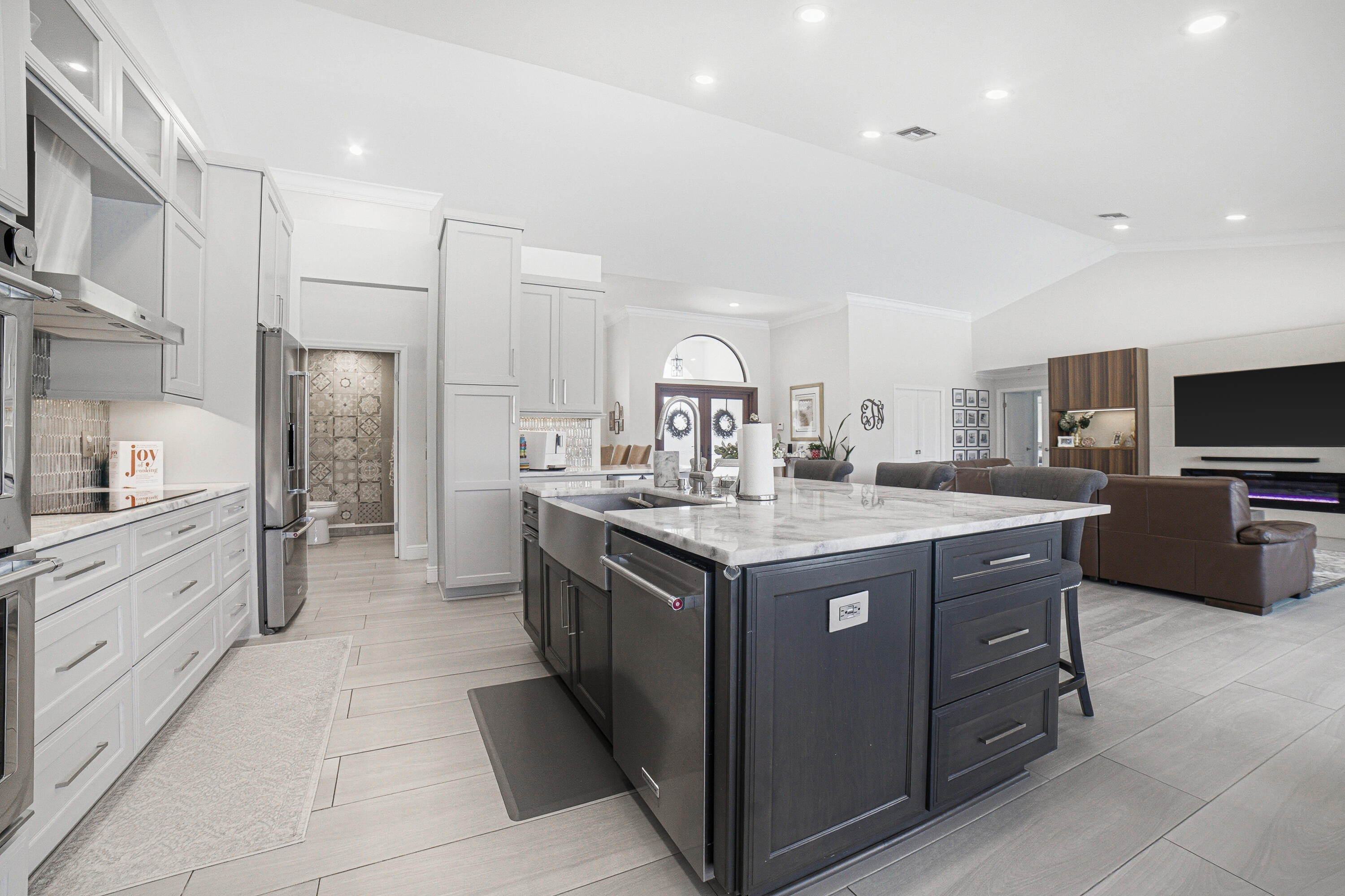 11170 Boca Woods, Boca Raton FL 33428