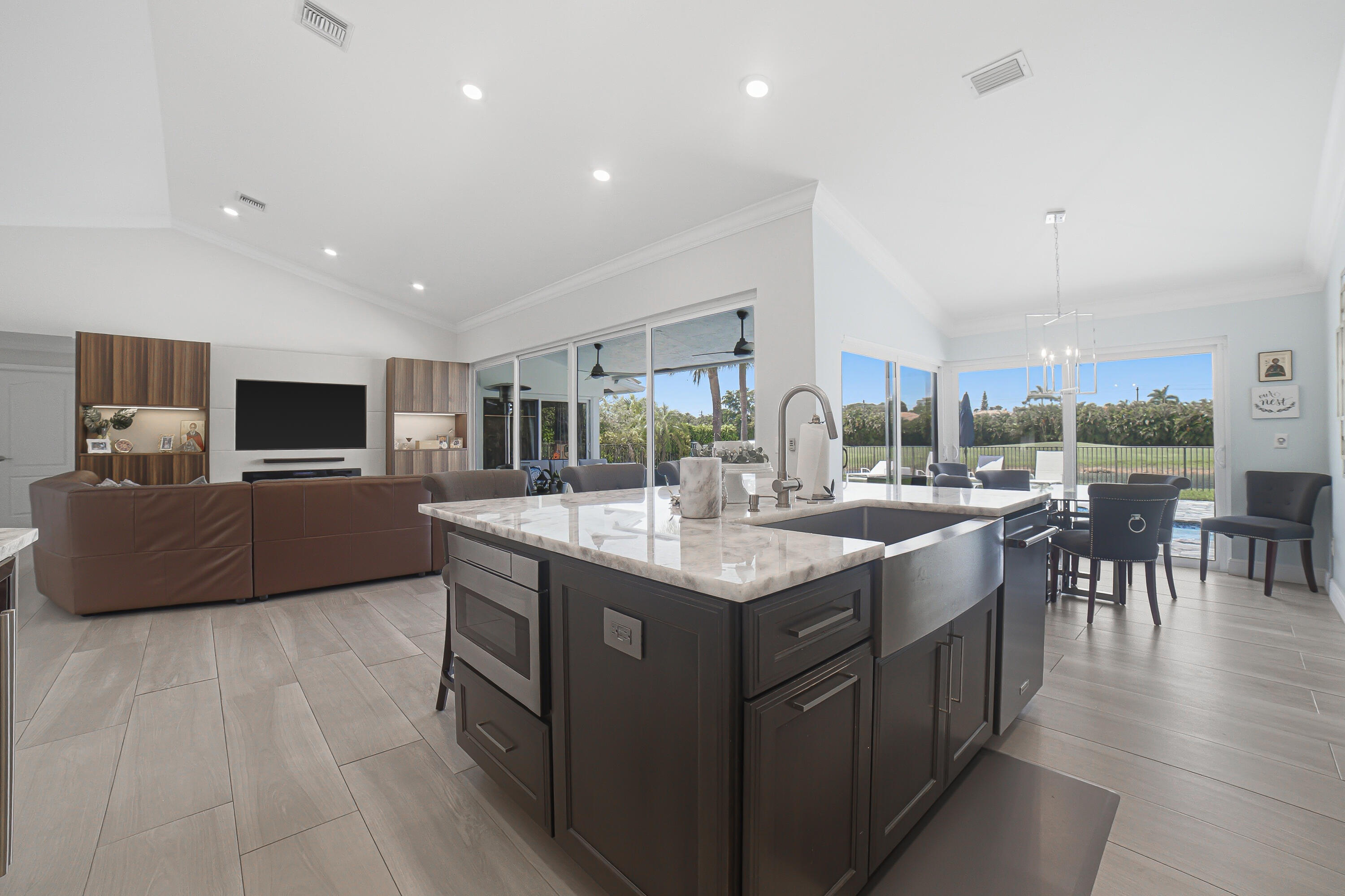 11170 Boca Woods, Boca Raton FL 33428