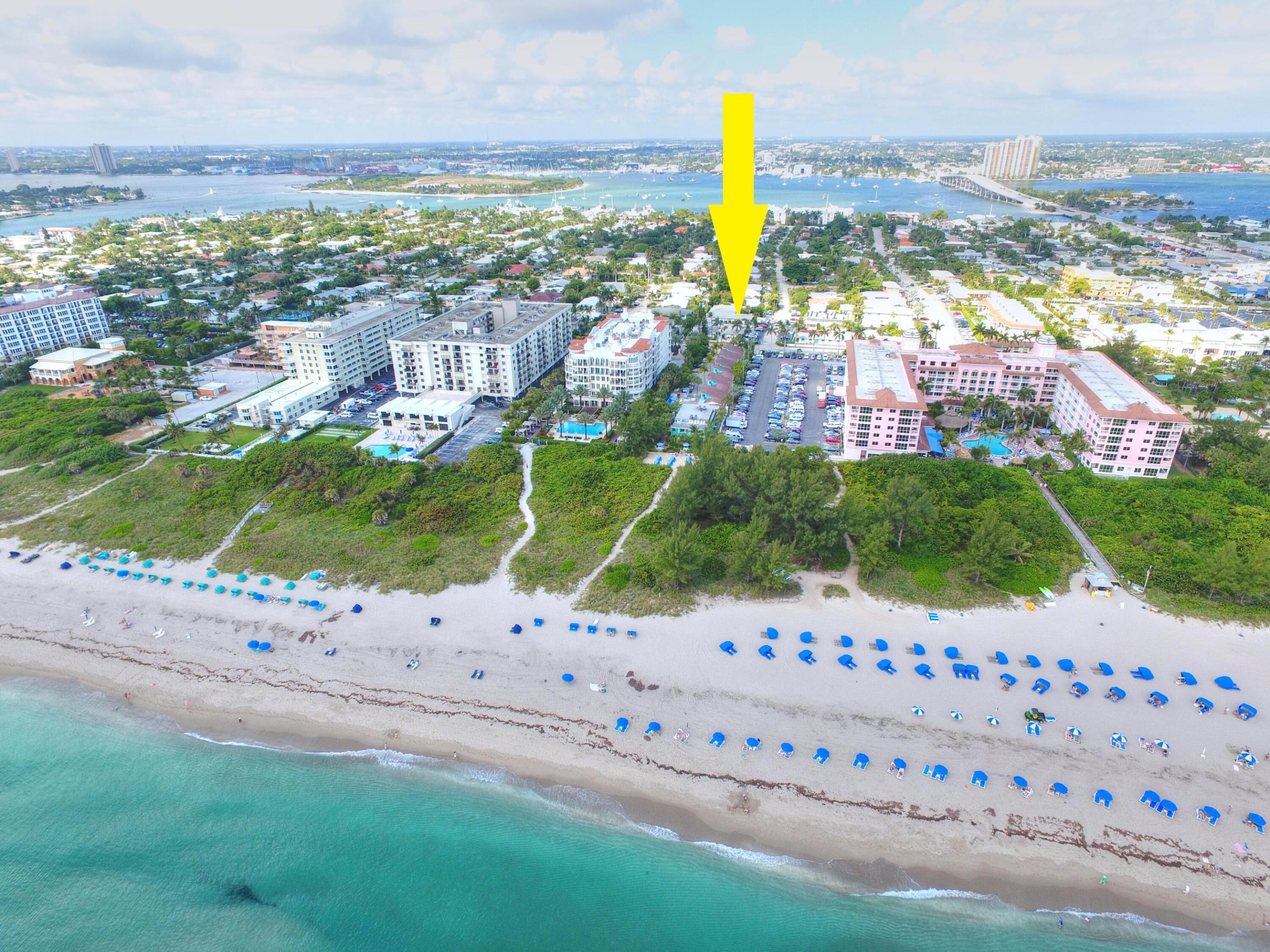 112 SANDAL #4, Palm Beach Shores FL 33404