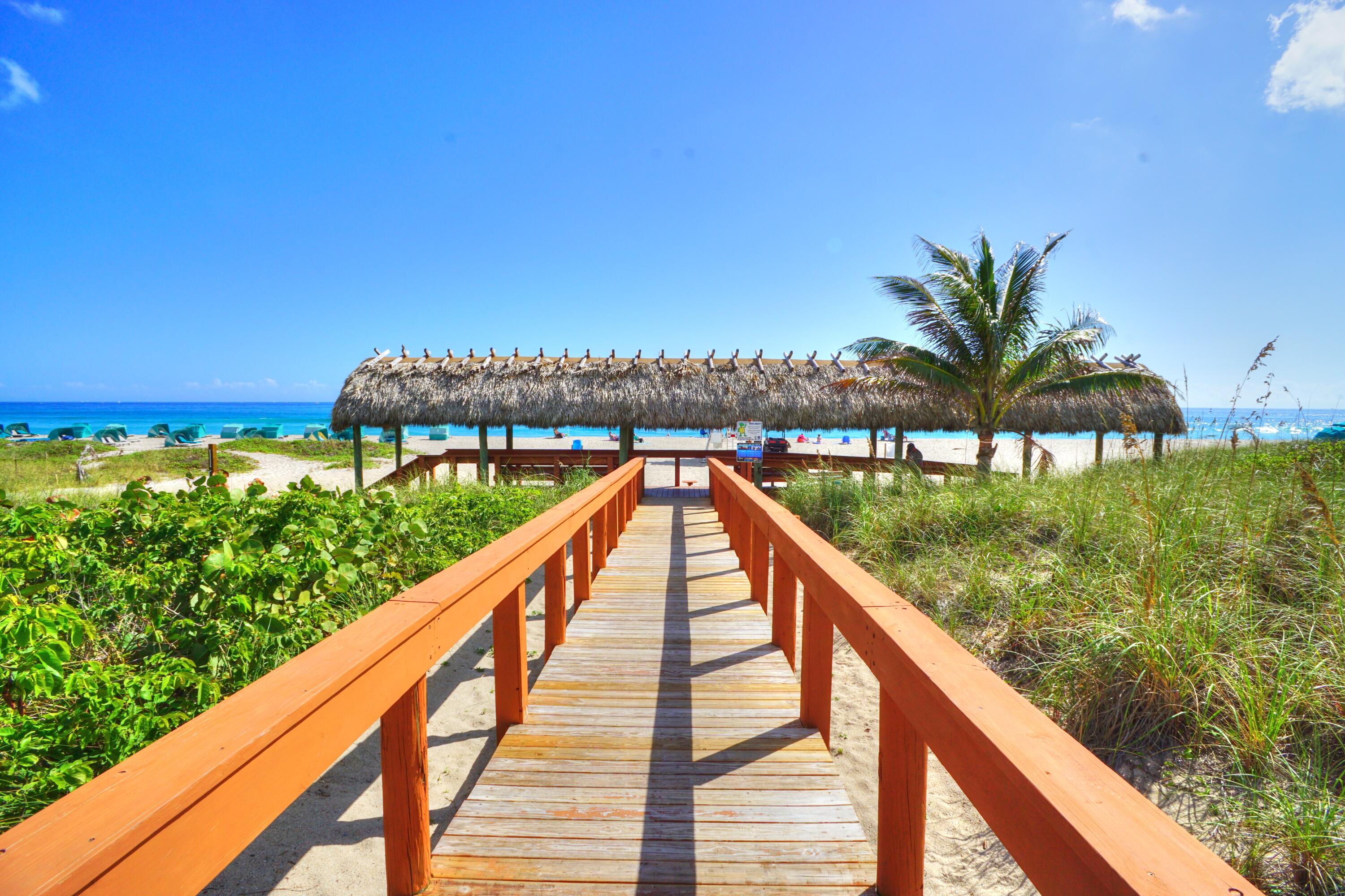 112 SANDAL #4, Palm Beach Shores FL 33404