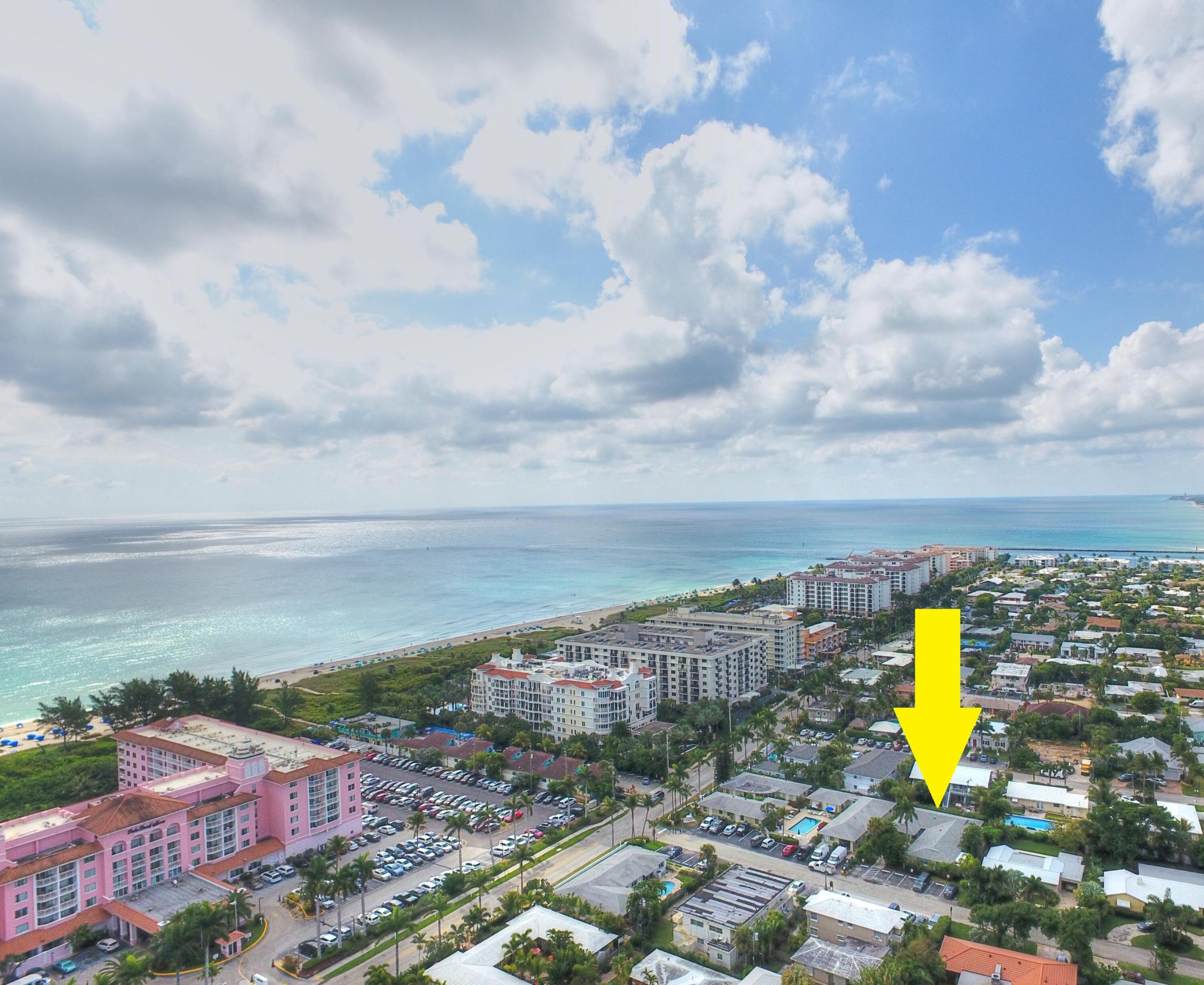 112 SANDAL #4, Palm Beach Shores FL 33404