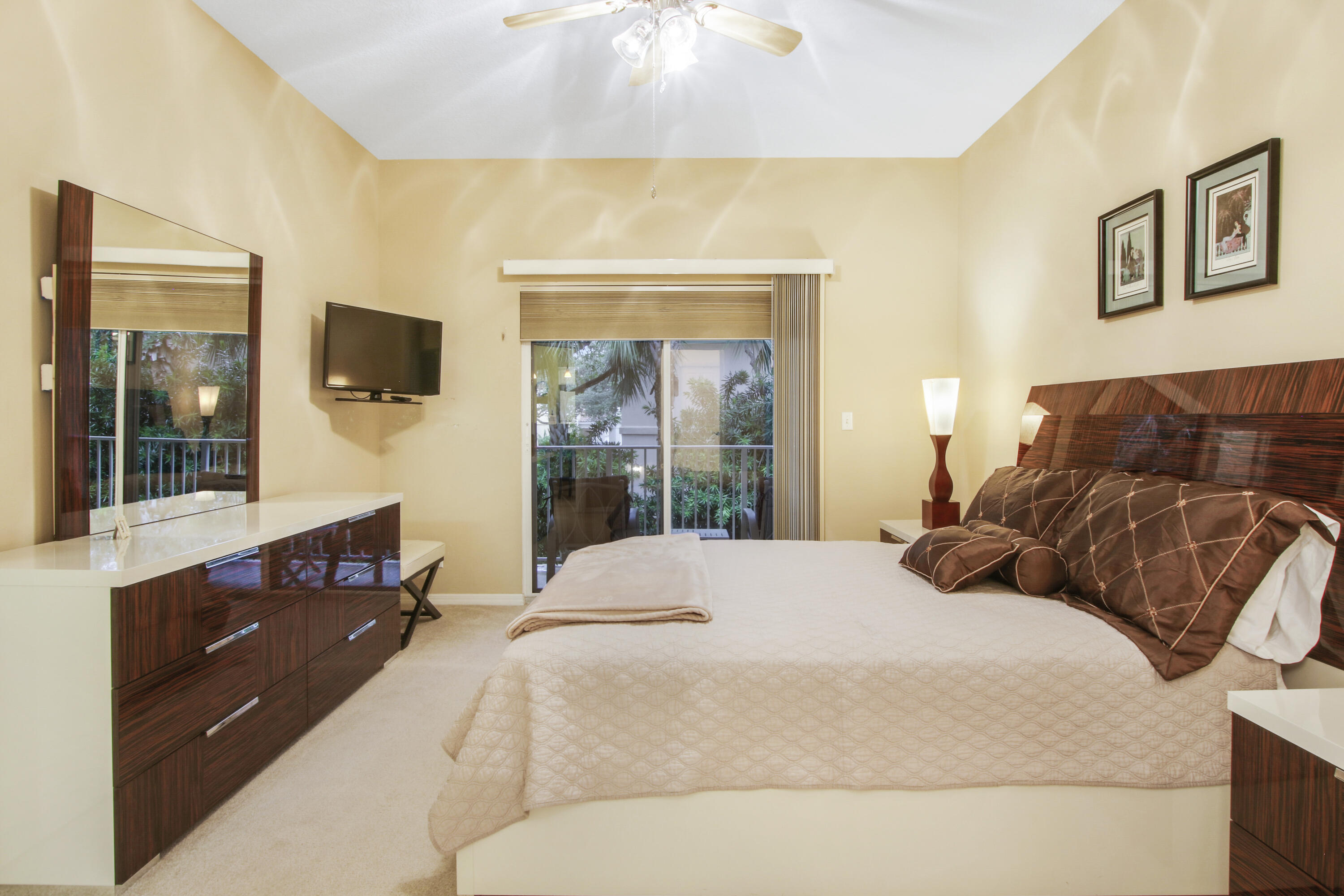108 LIGHTHOUSE #B, Tequesta FL 33469
