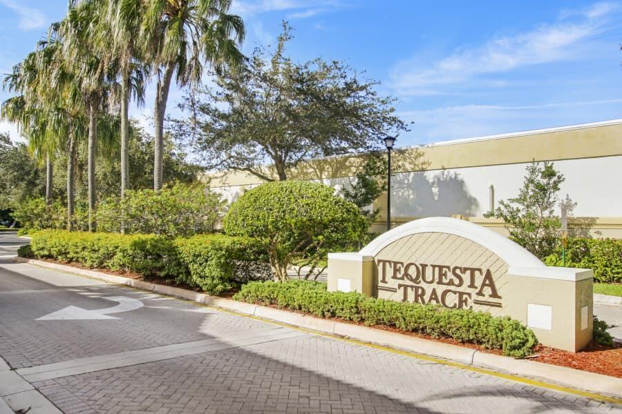 108 LIGHTHOUSE #B, Tequesta FL 33469