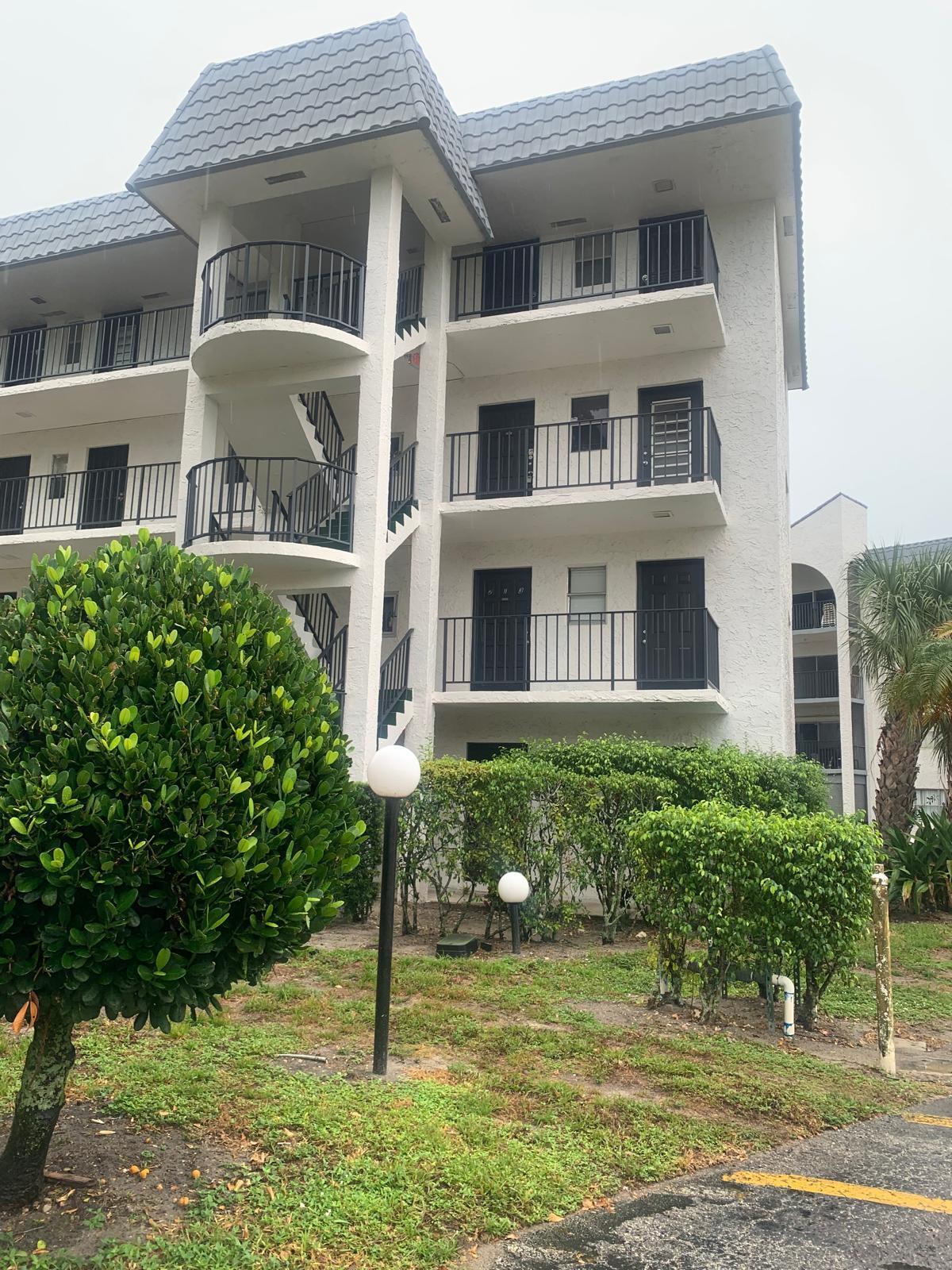 3360 SPANISH MOSS #413, Lauderhill FL 33319