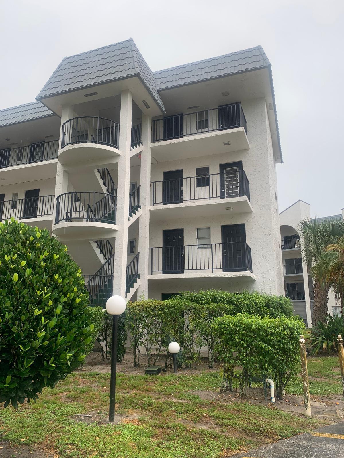 3360 SPANISH MOSS #413, Lauderhill FL 33319