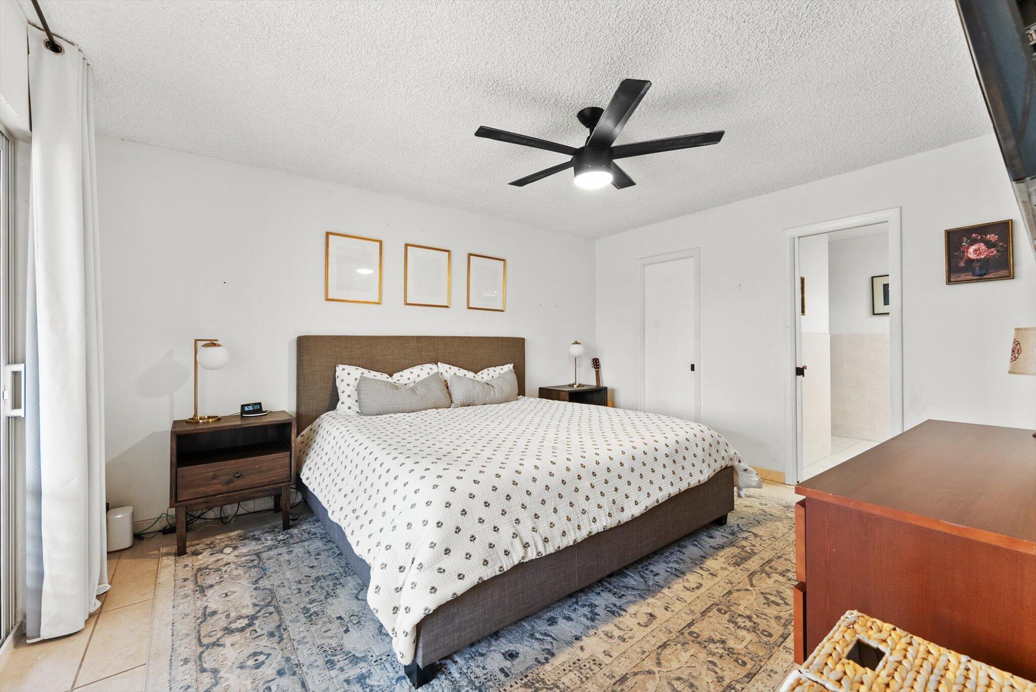 10661 NW 27TH, Sunrise FL 33322
