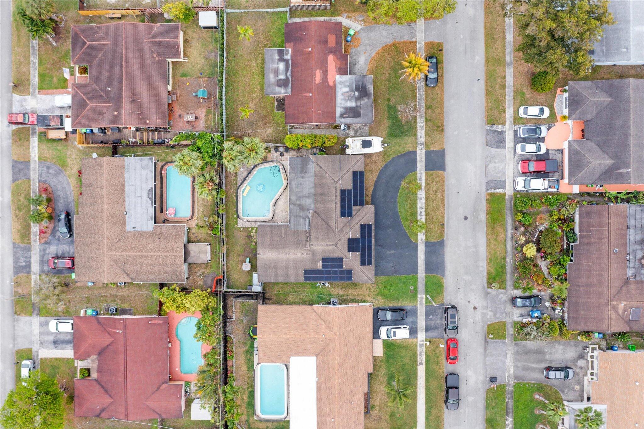 10661 NW 27TH, Sunrise FL 33322