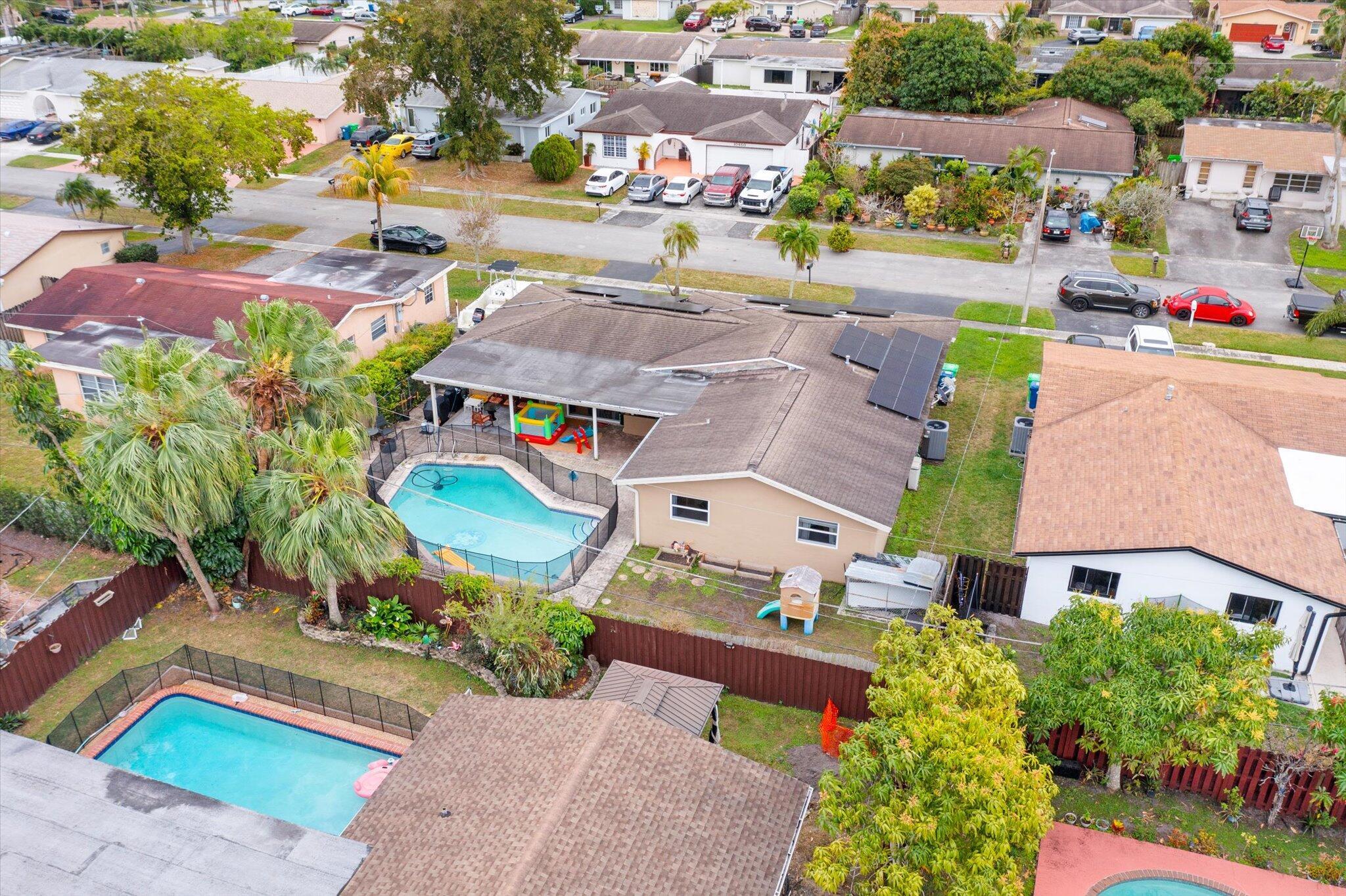 10661 NW 27TH, Sunrise FL 33322