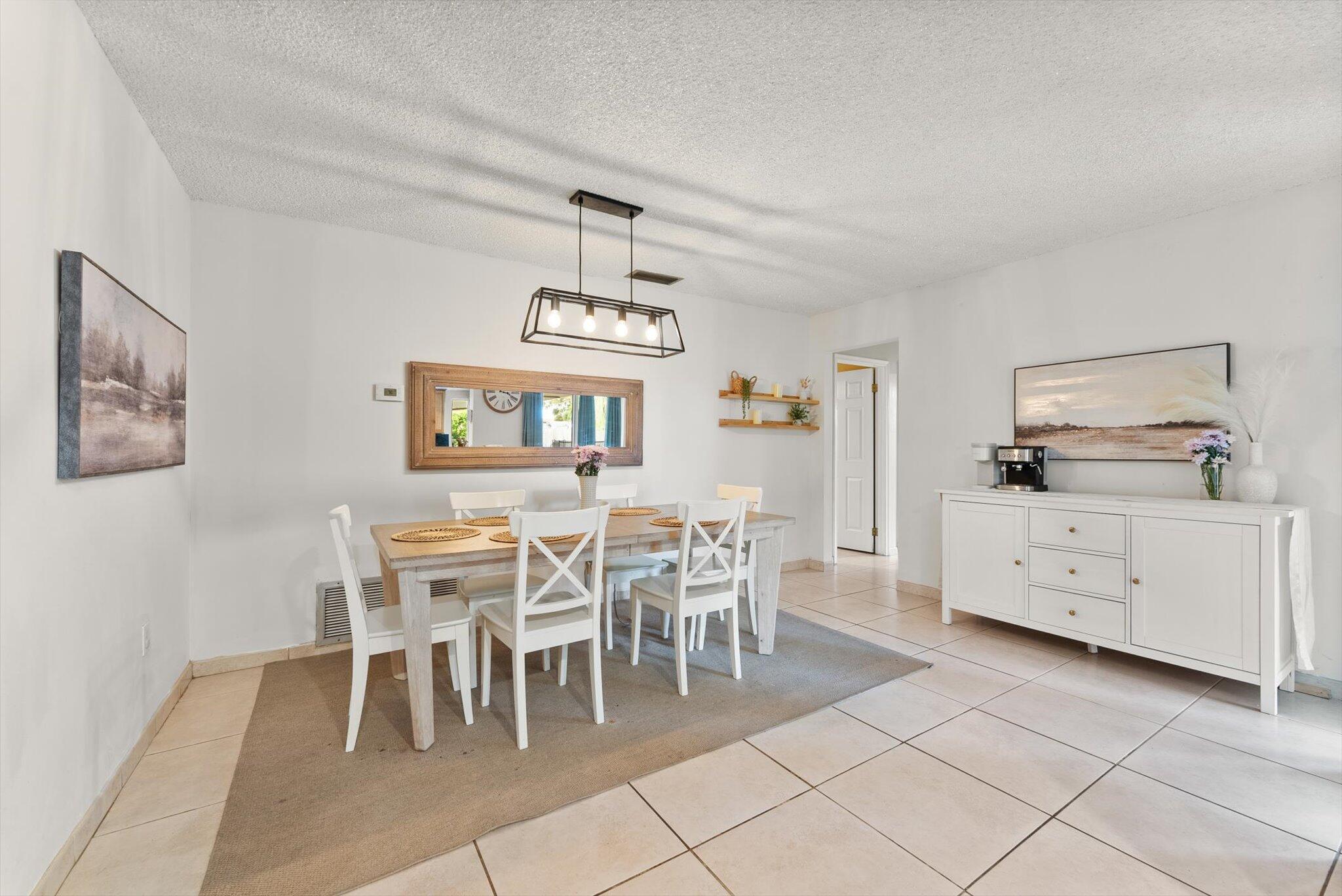10661 NW 27TH, Sunrise FL 33322