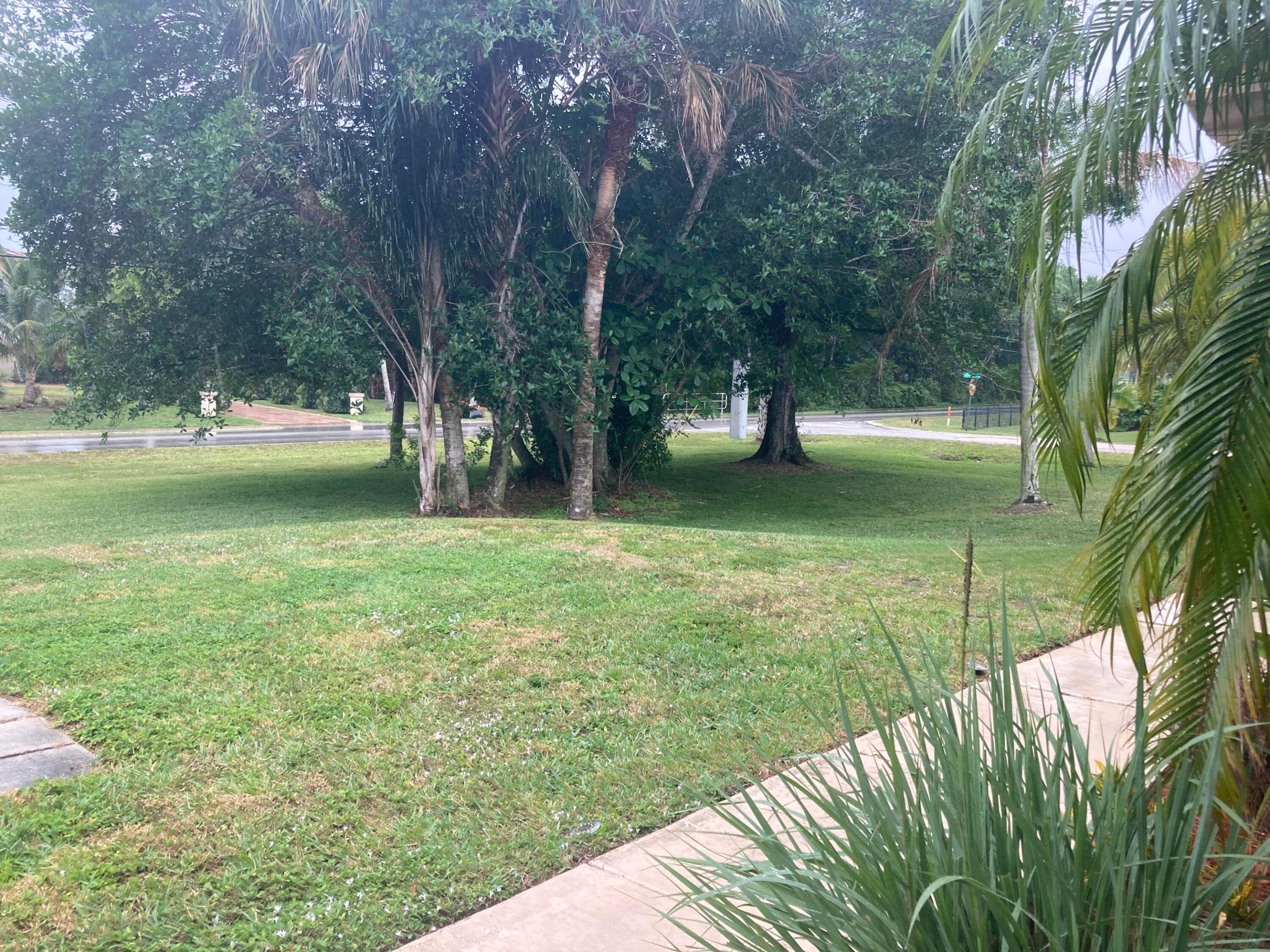 8671 155th, Palm Beach Gardens FL 33418