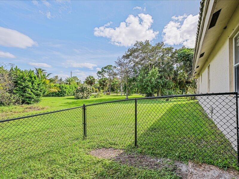 8671 155th, Palm Beach Gardens FL 33418